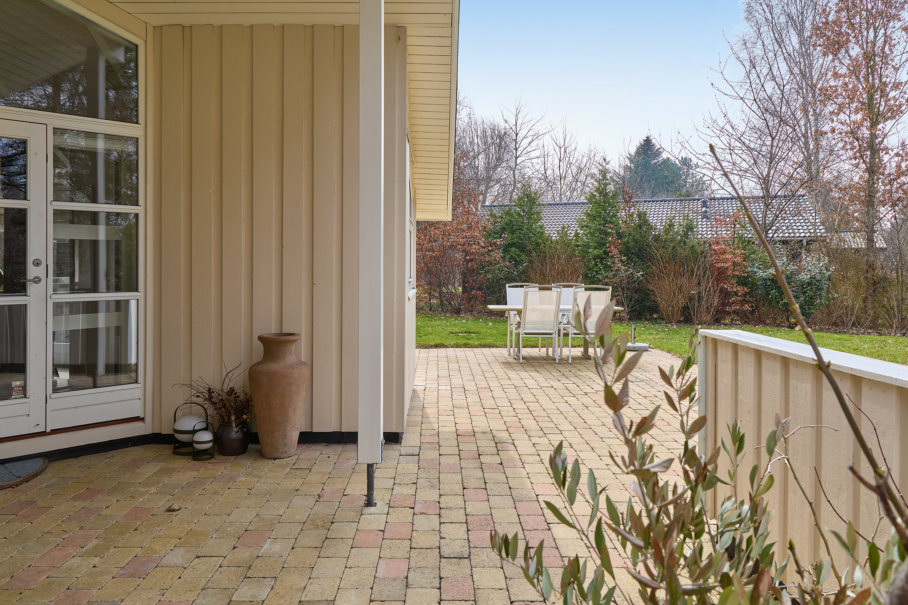 Fremhævet terrasse billede i fuldskærmstilstand. Billede af Steenleng-Åsen 2, Rågeleje, 3210 Vejby