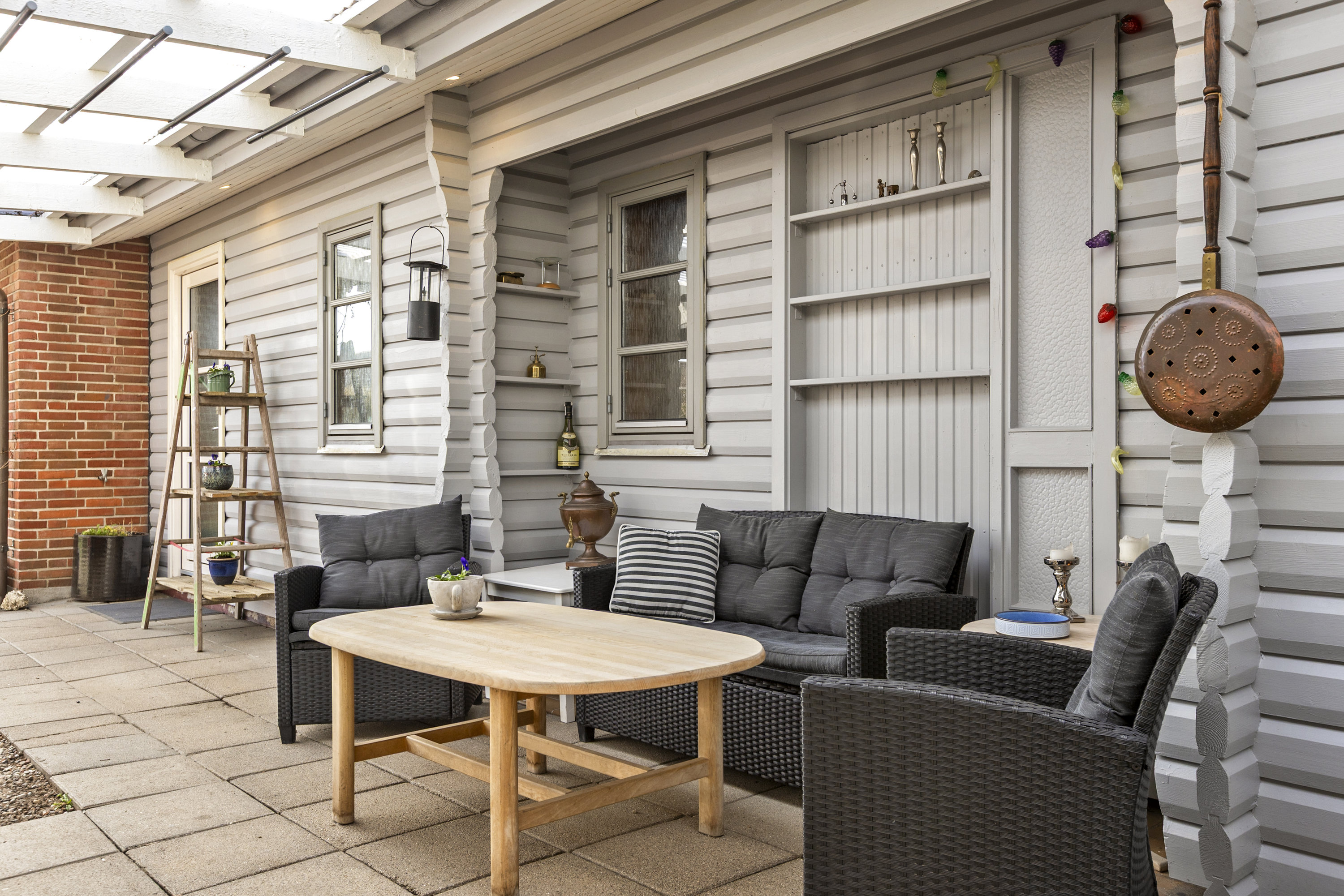 Fremhævet terrasse billede i fuldskærmstilstand. Billede af Violvænget 12, 4173 Fjenneslev