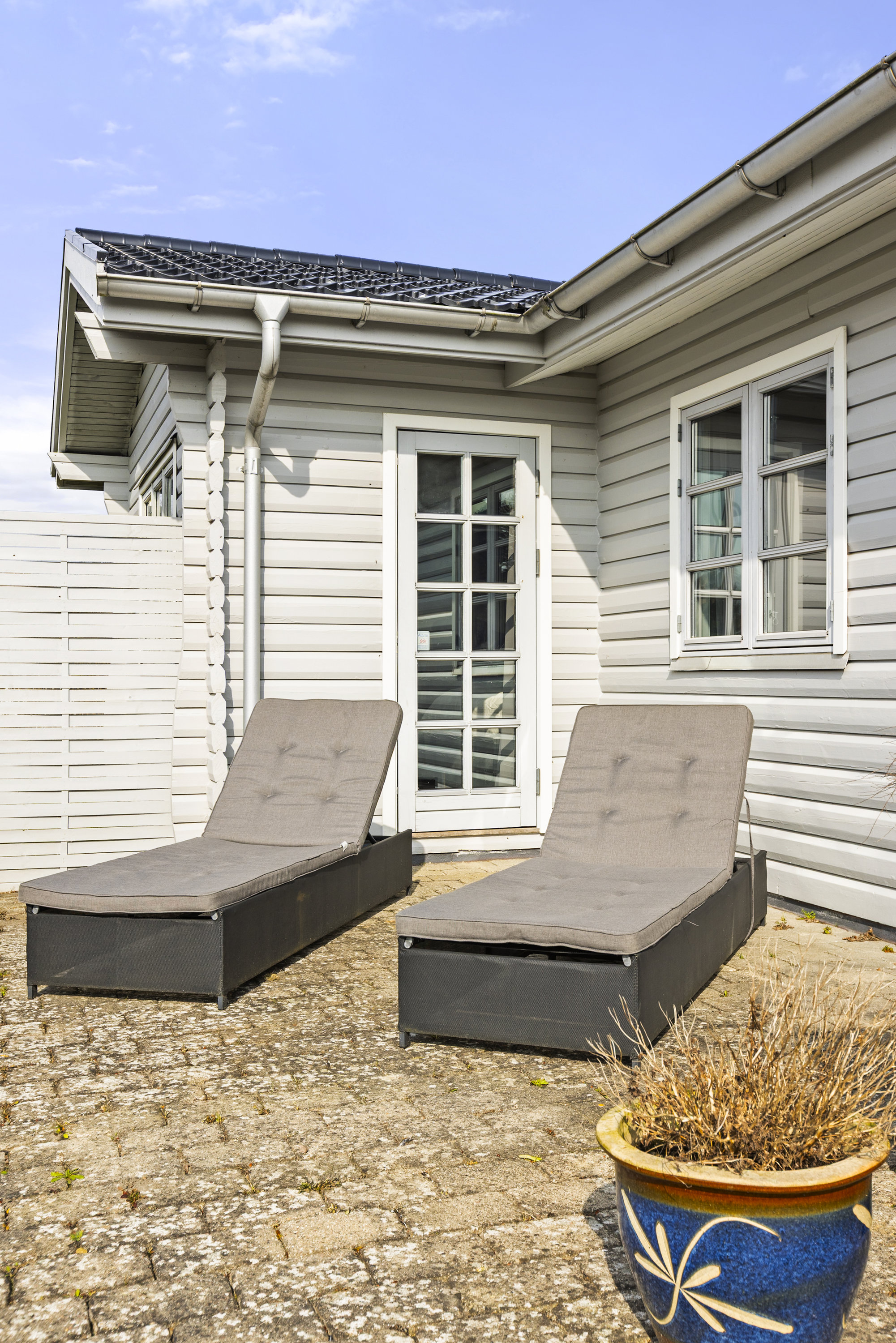 Fremhævet terrasse billede i fuldskærmstilstand. Billede af Violvænget 12, 4173 Fjenneslev