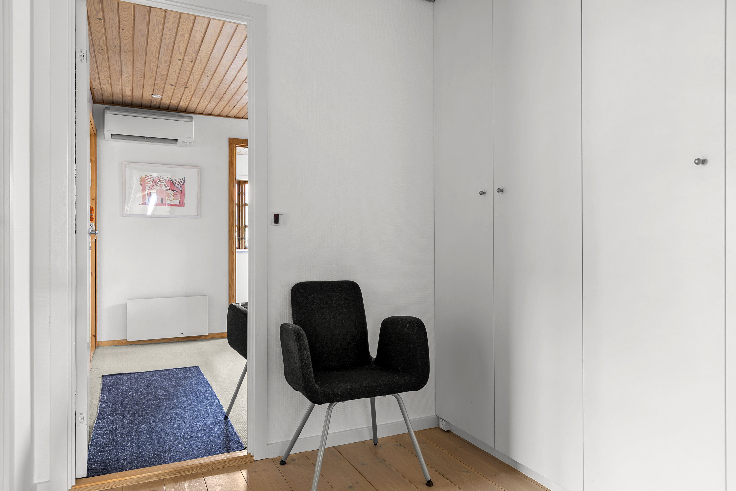 Fremhævet gang billede i fuldskærmstilstand. Billede af Violvænget 12, 4173 Fjenneslev