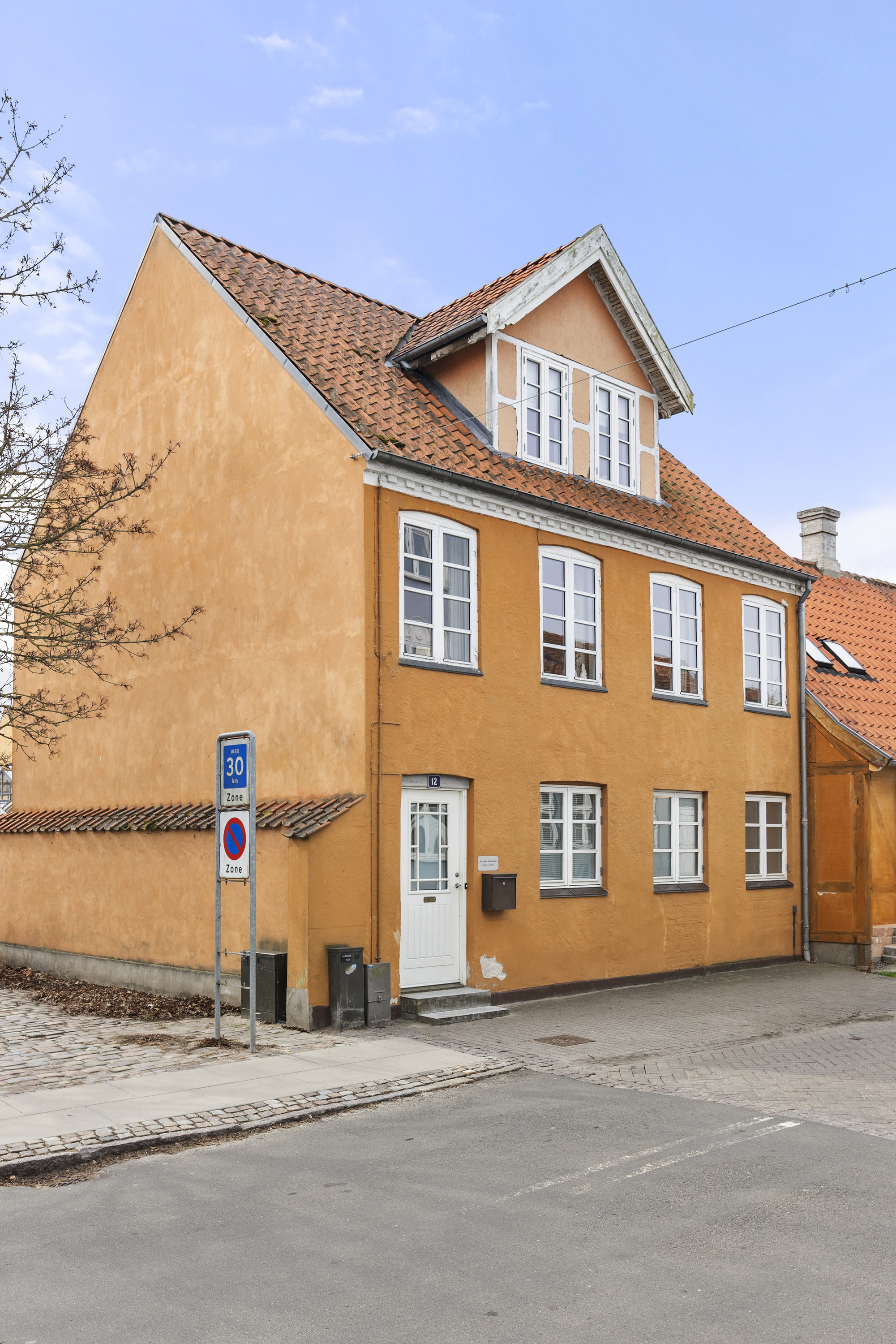 Fremhævet ejendommen billede i fuldskærmstilstand. Billede af Østergade 12, 4180 Sorø