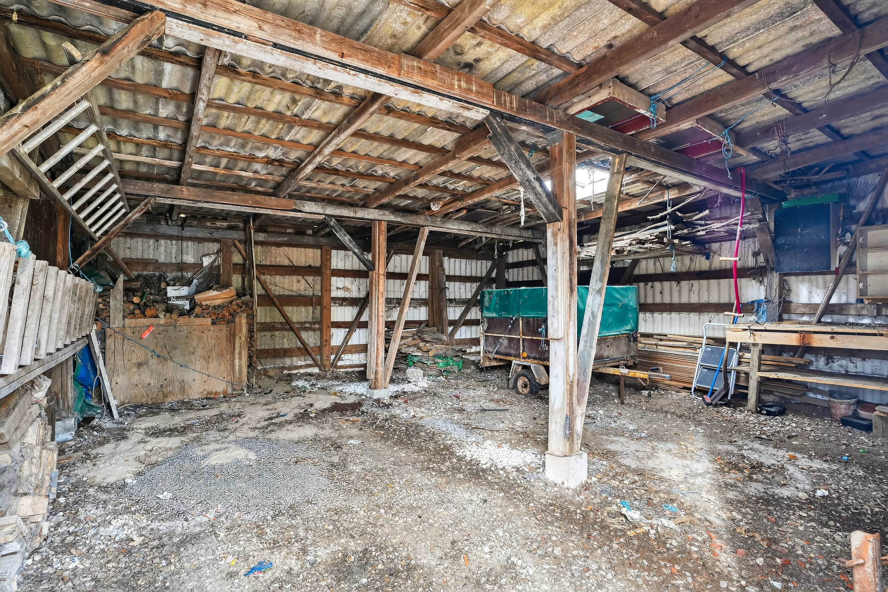 Fremhævet garage billede i fuldskærmstilstand. Billede af Asmindrupvej 94, 4390 Vipperød