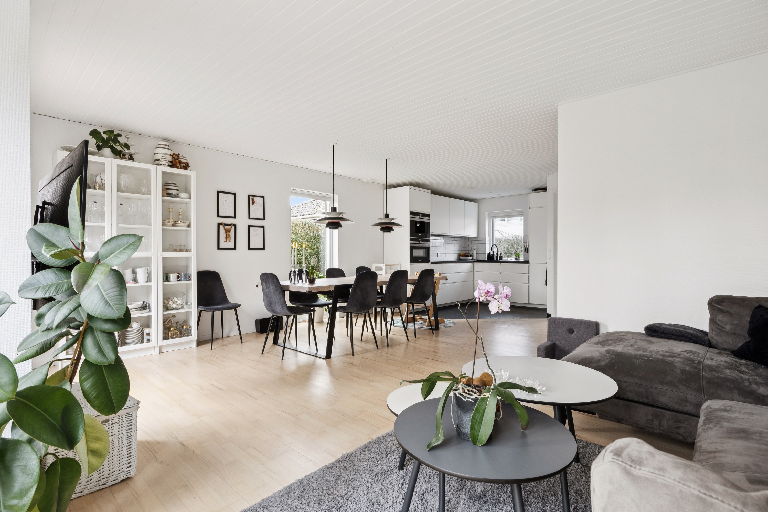 Miniaturebillede 2: stue. Billede af Lindehegnet 34, 2670 Greve