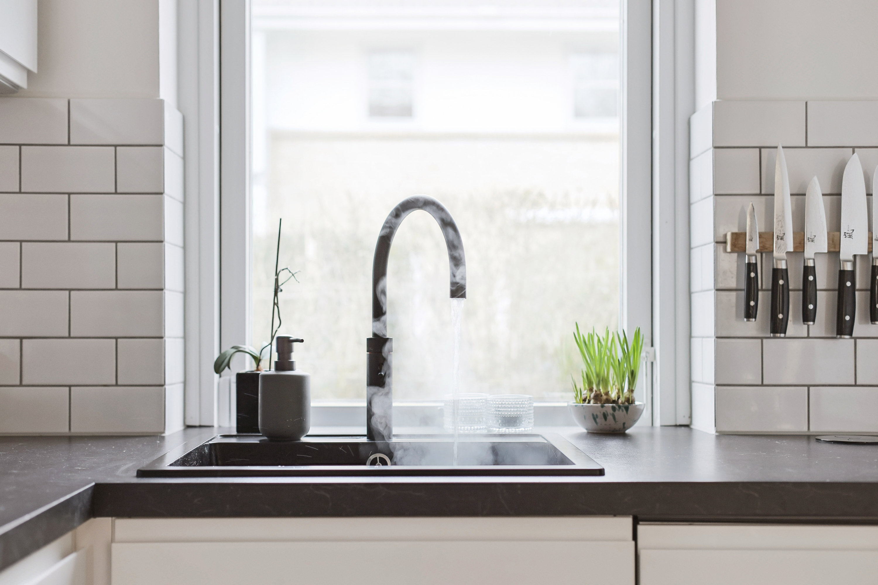 Fremhævet køkken billede i fuldskærmstilstand. Billede af Lindehegnet 34, 2670 Greve