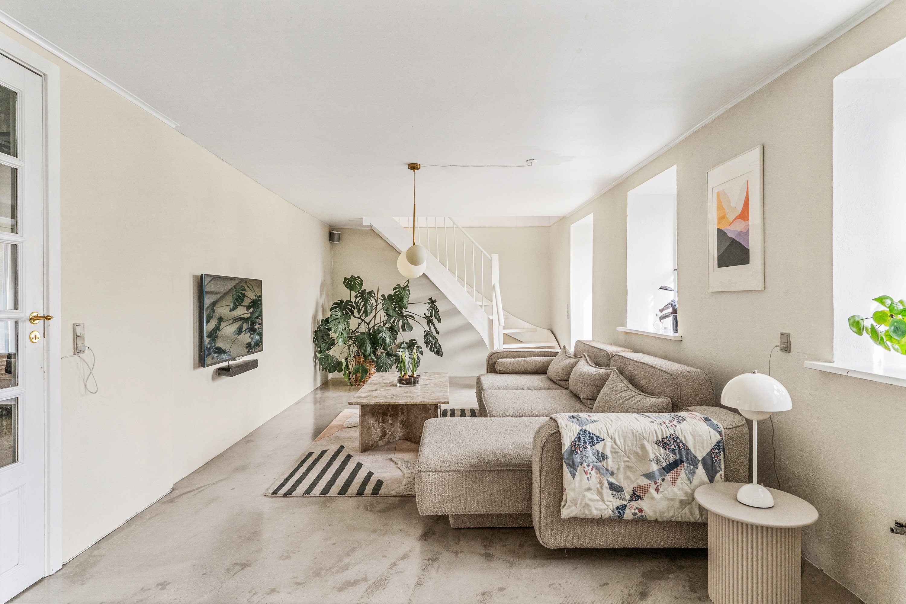 Fremhævet stue billede i fuldskærmstilstand. Billede af Nedre Vej 50, Albæk, 8930 Randers NØ