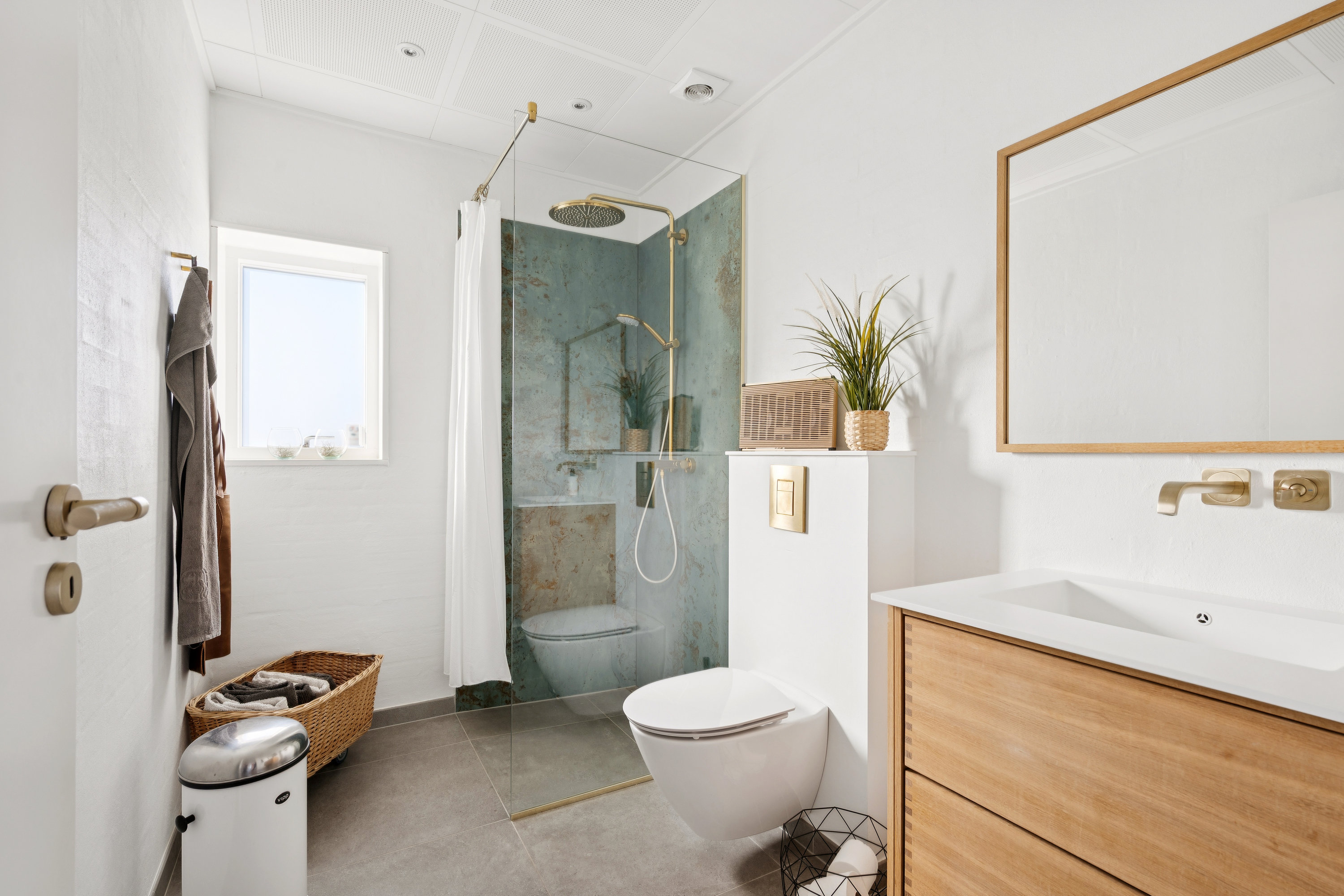 Fremhævet  billede i fuldskærmstilstand. Billede af Stenhøjvej 16, Følle Strand, 8410 Rønde