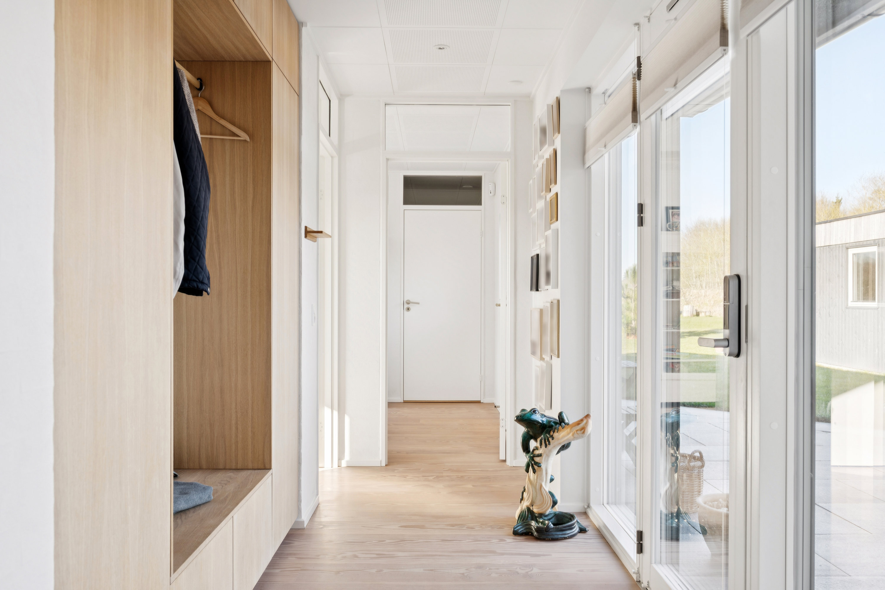 Fremhævet  billede i fuldskærmstilstand. Billede af Stenhøjvej 16, Følle Strand, 8410 Rønde