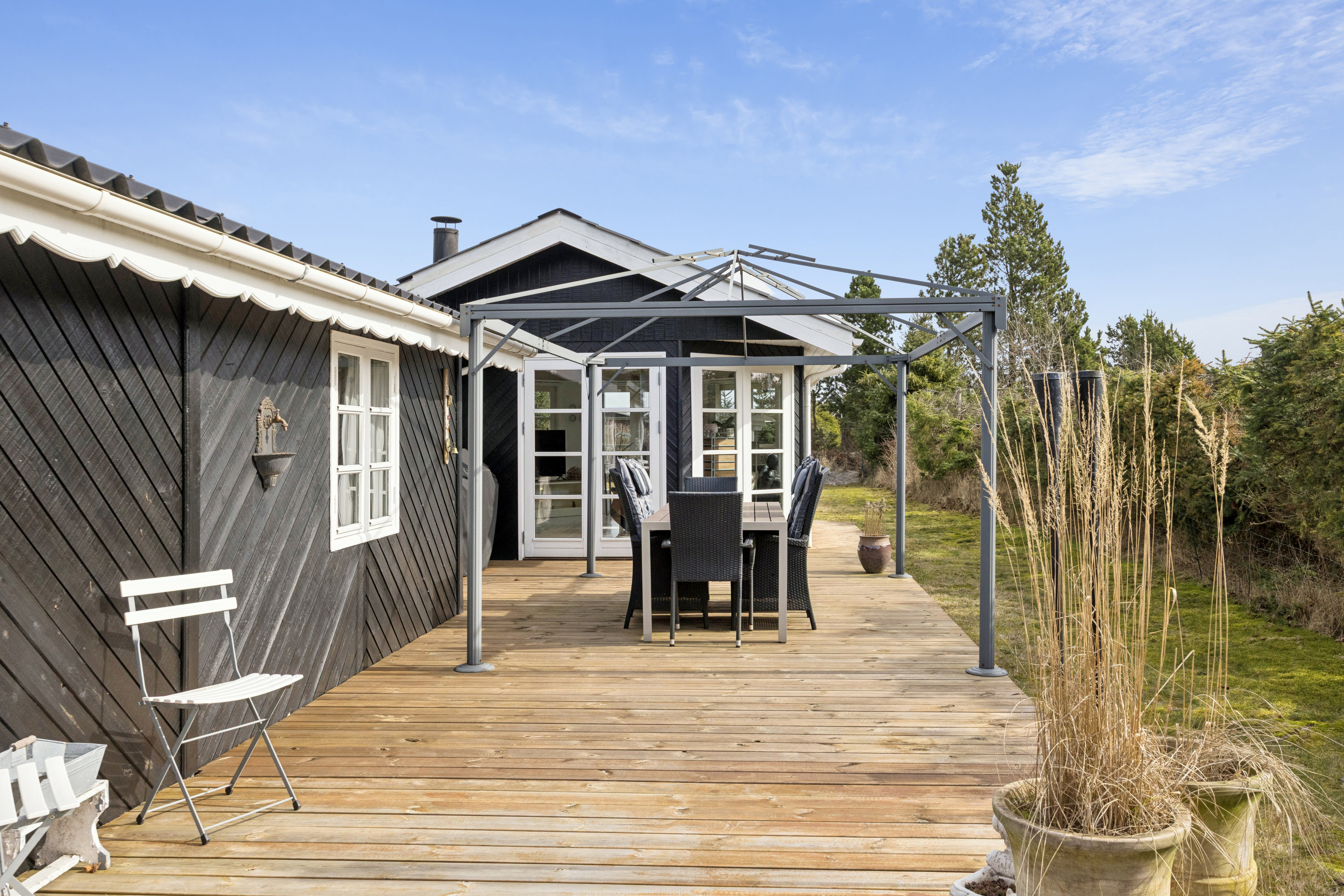 Fremhævet terrasse billede i fuldskærmstilstand. Billede af Torndalstrand 24, 9370 Hals