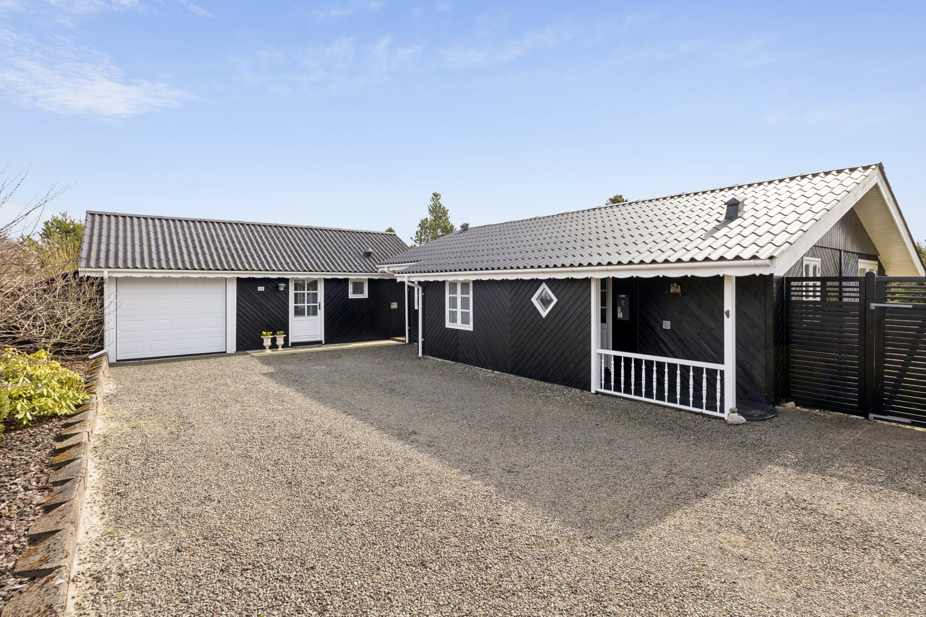 Fremhævet andet billede i fuldskærmstilstand. Billede af Torndalstrand 24, 9370 Hals