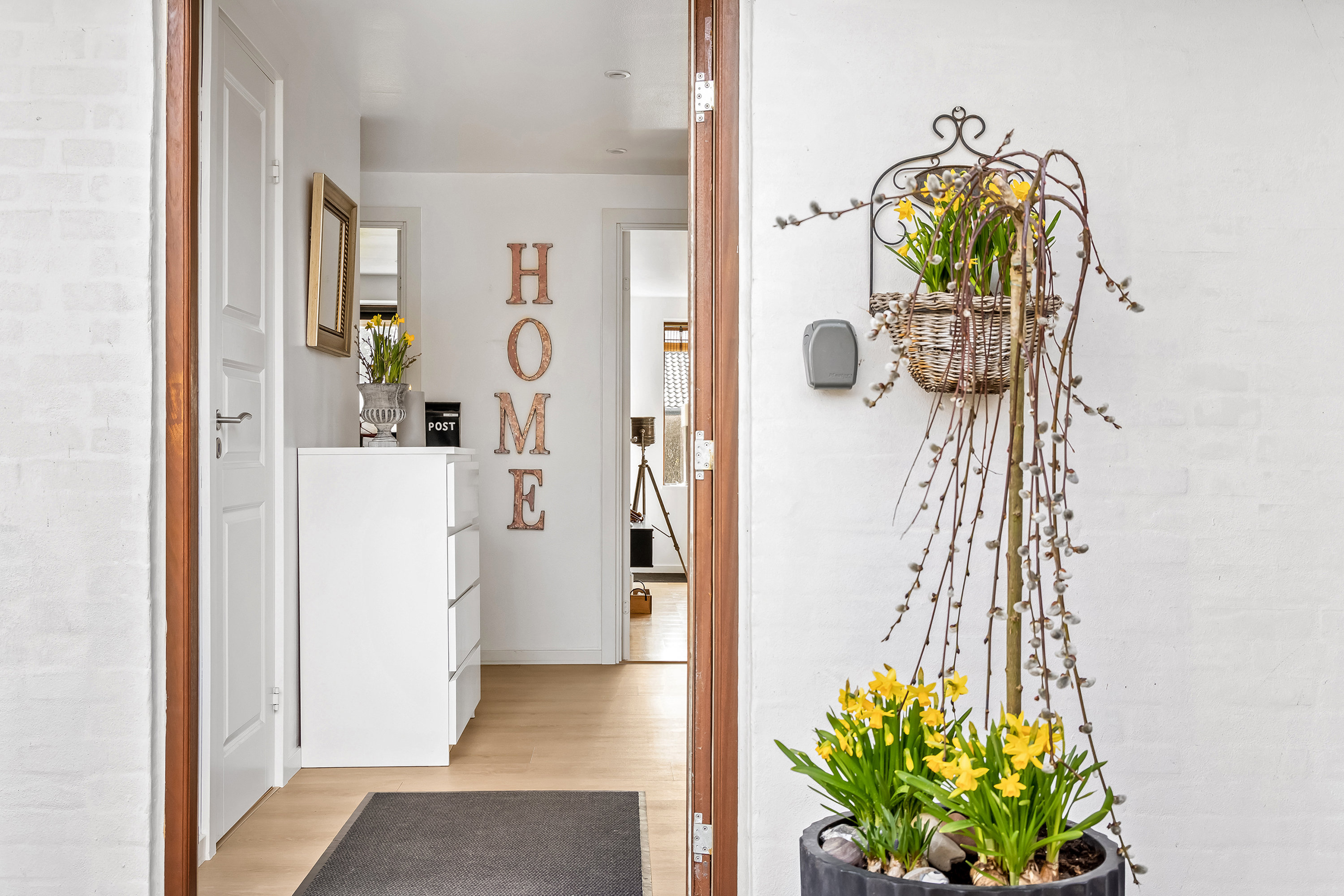 Fremhævet entré billede i fuldskærmstilstand. Billede af Arent Hansens Vej 24, Smidstrup, 3250 Gilleleje