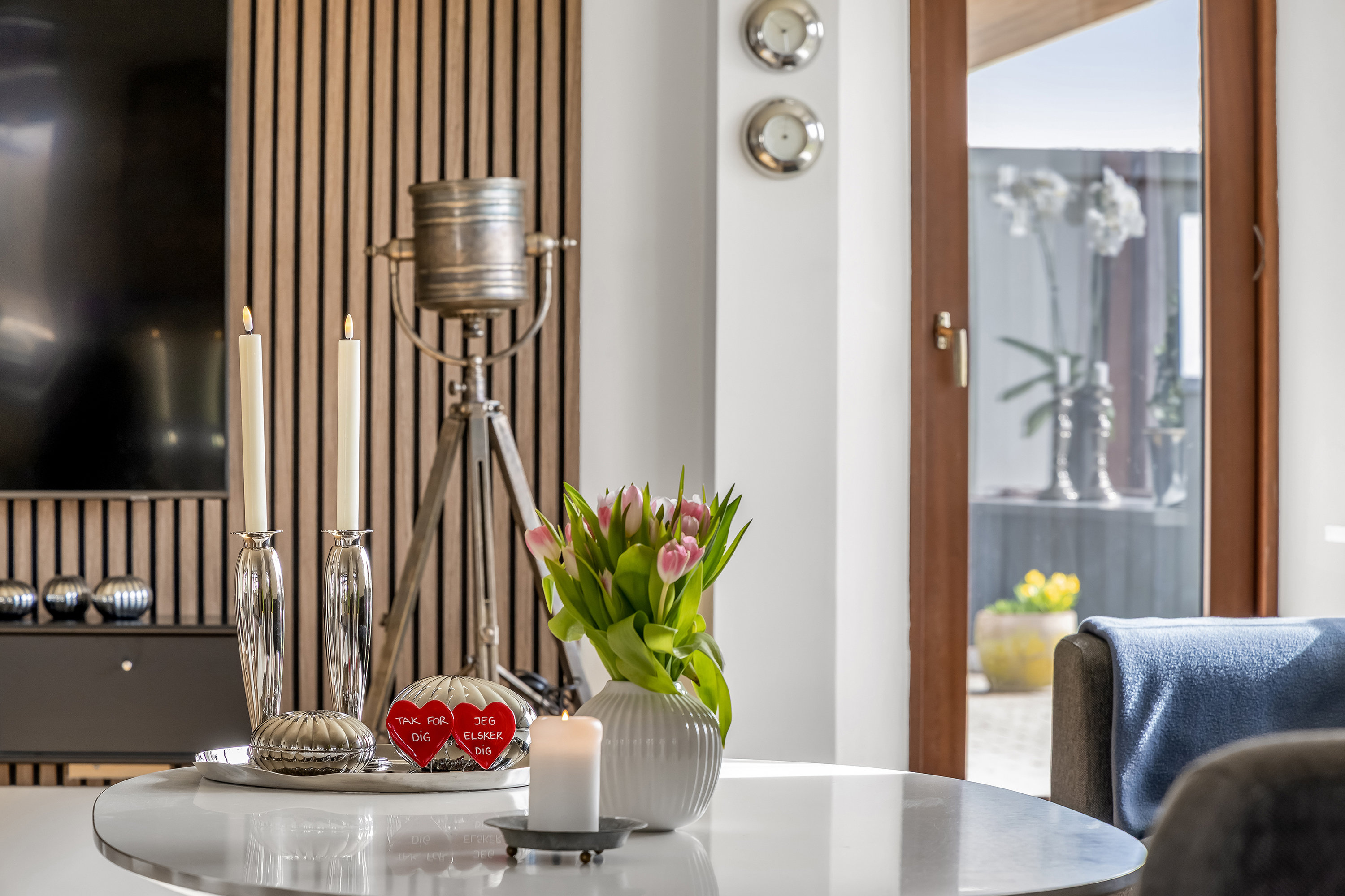 Fremhævet stue billede i fuldskærmstilstand. Billede af Arent Hansens Vej 24, Smidstrup, 3250 Gilleleje