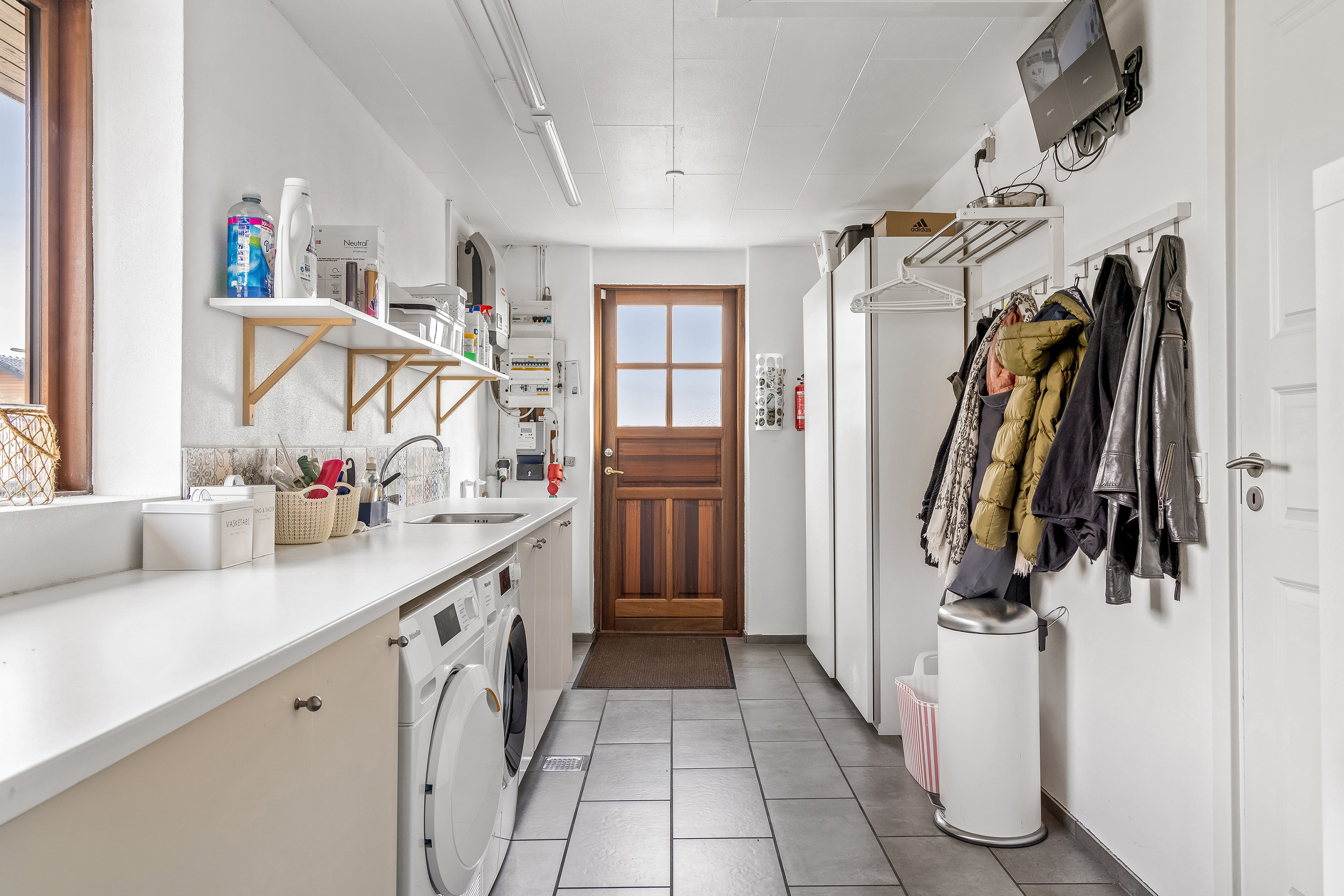 Fremhævet bryggers billede i fuldskærmstilstand. Billede af Arent Hansens Vej 24, Smidstrup, 3250 Gilleleje