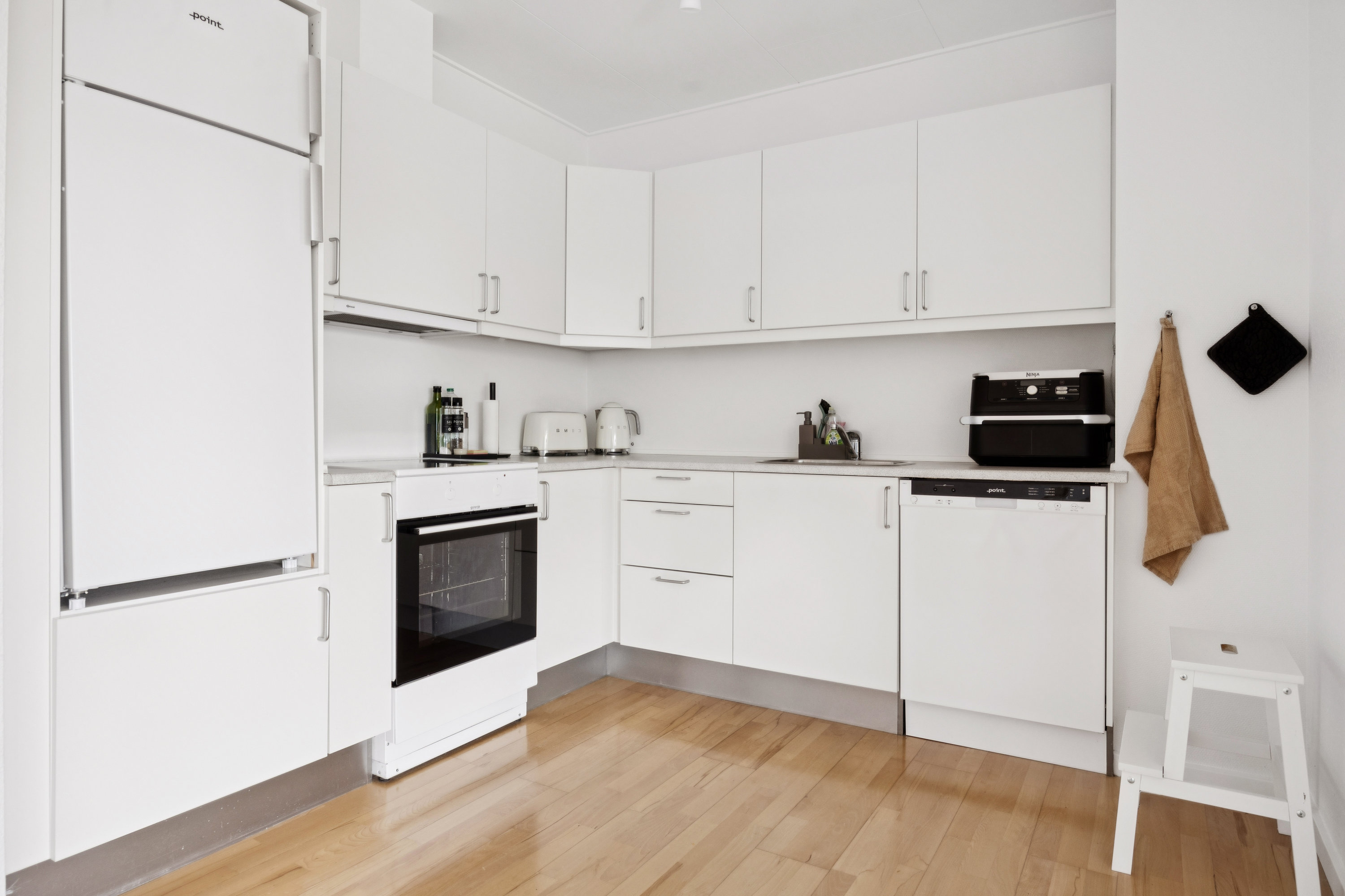 Fremhævet køkken billede i fuldskærmstilstand. Billede af Vodskovvej 27C, 9310 Vodskov