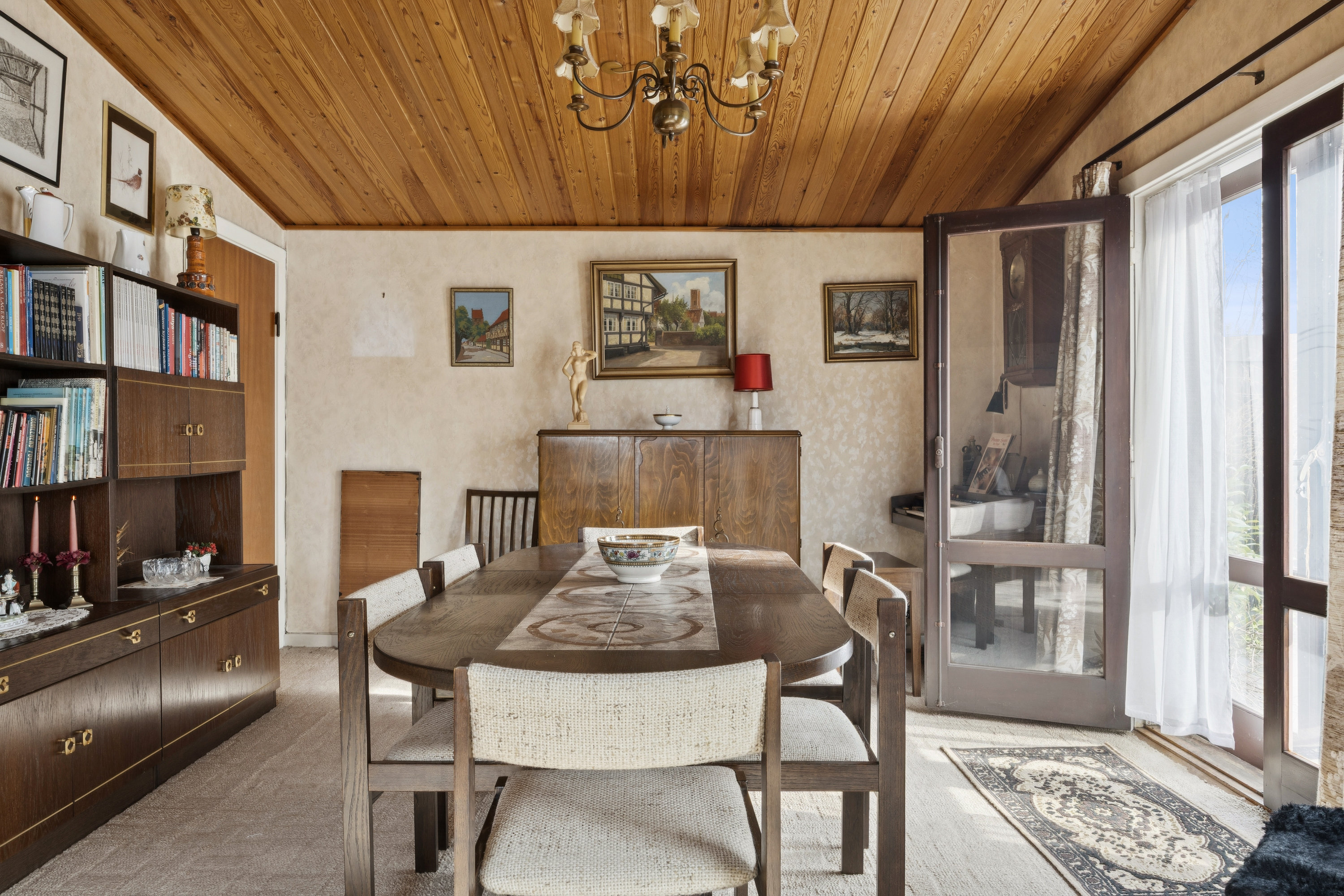 Fremhævet spisestue billede i fuldskærmstilstand. Billede af Elmevænget 7, 4600 Køge