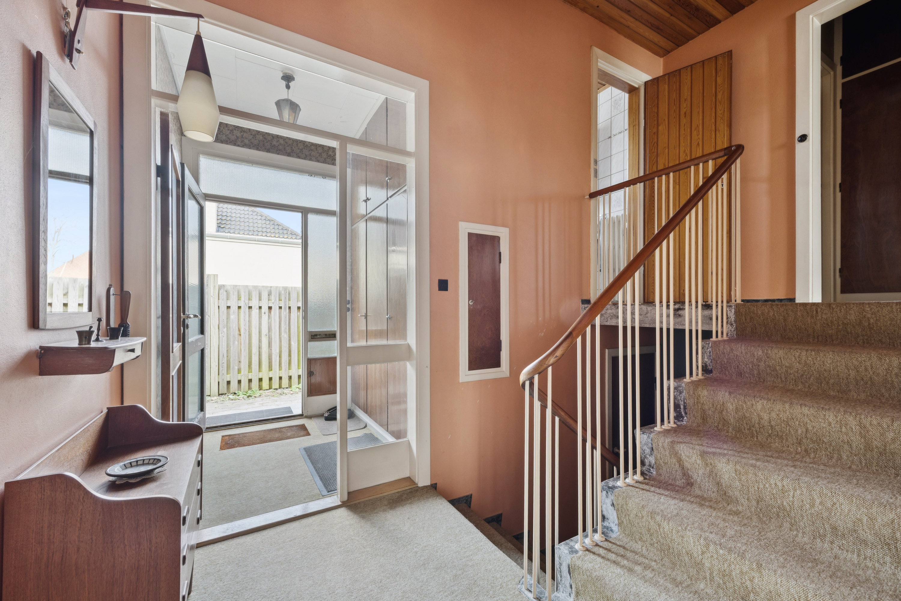 Fremhævet opgang billede i fuldskærmstilstand. Billede af Elmevænget 7, 4600 Køge