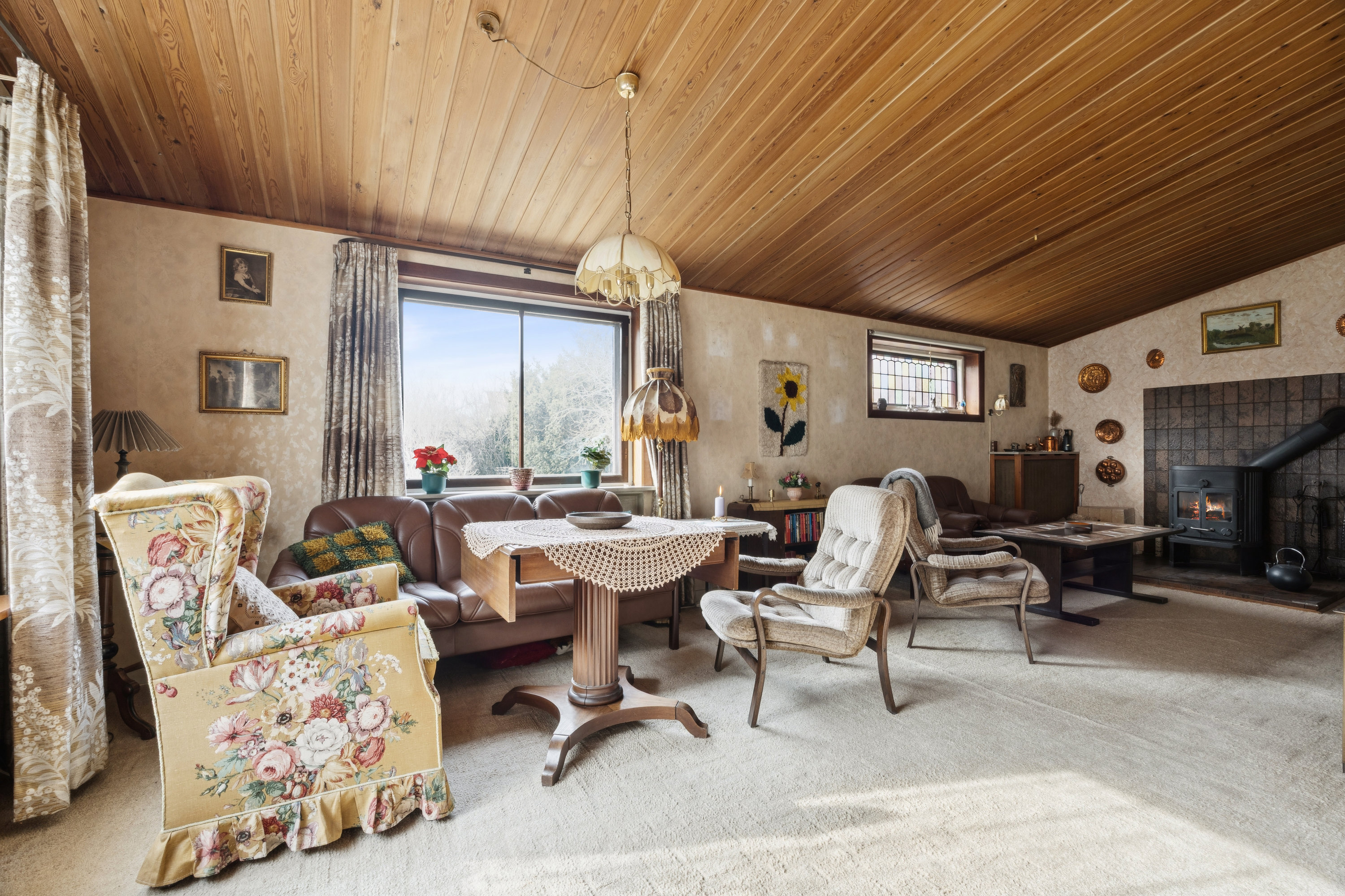 Fremhævet stue billede i fuldskærmstilstand. Billede af Elmevænget 7, 4600 Køge