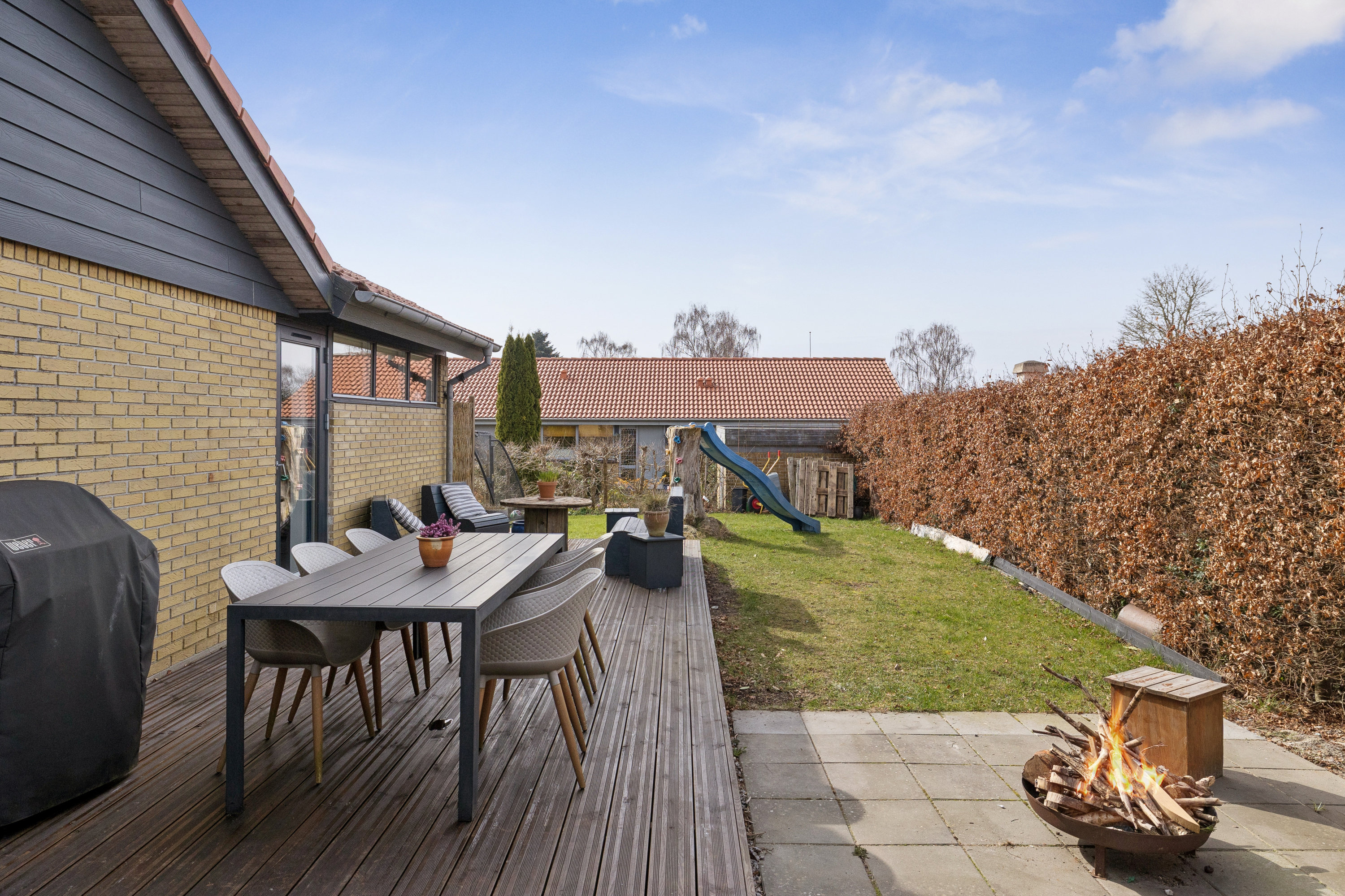 Fremhævet terrasse billede i fuldskærmstilstand. Billede af Poppelvej 6, 8660 Skanderborg