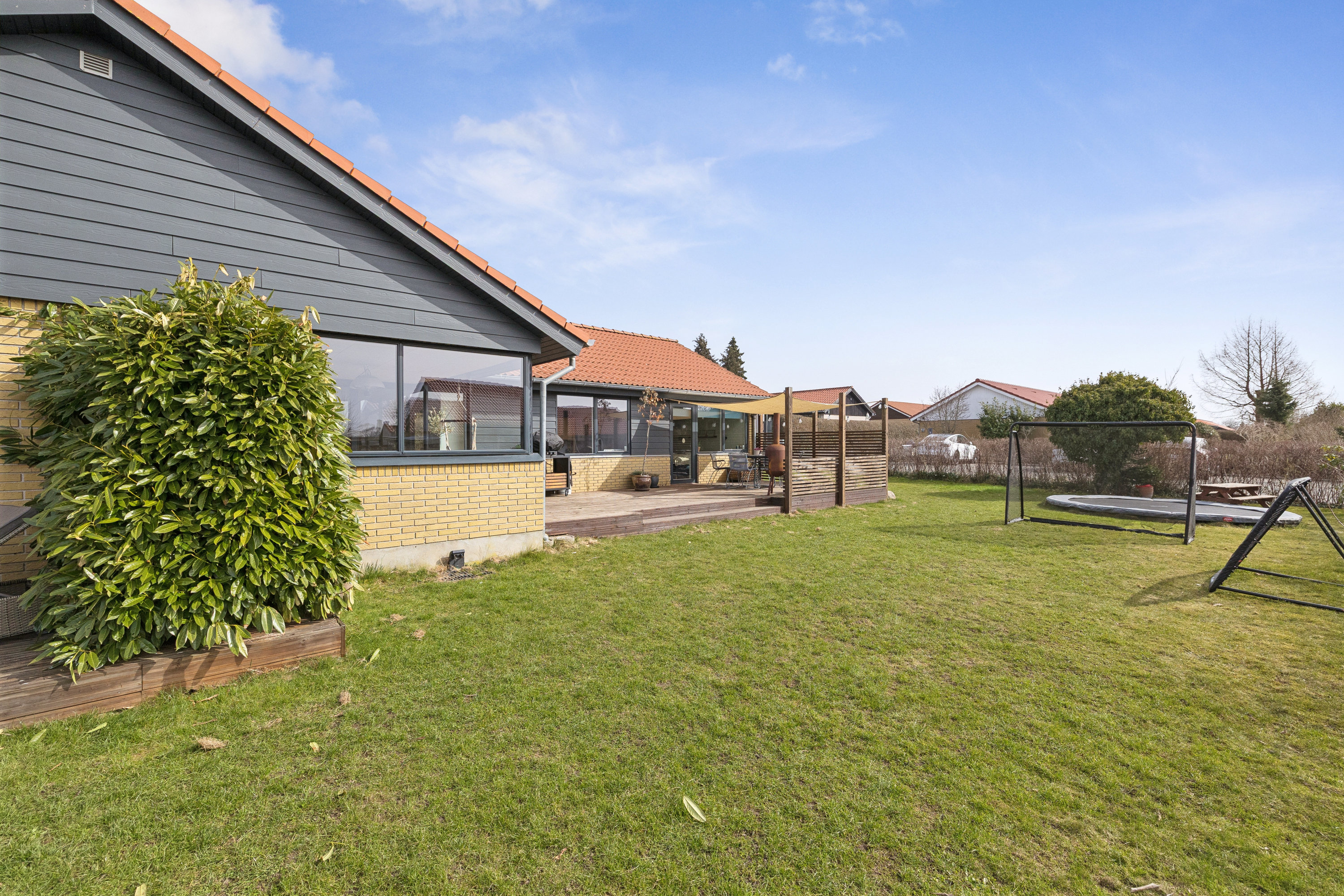 Fremhævet have billede i fuldskærmstilstand. Billede af Poppelvej 6, 8660 Skanderborg