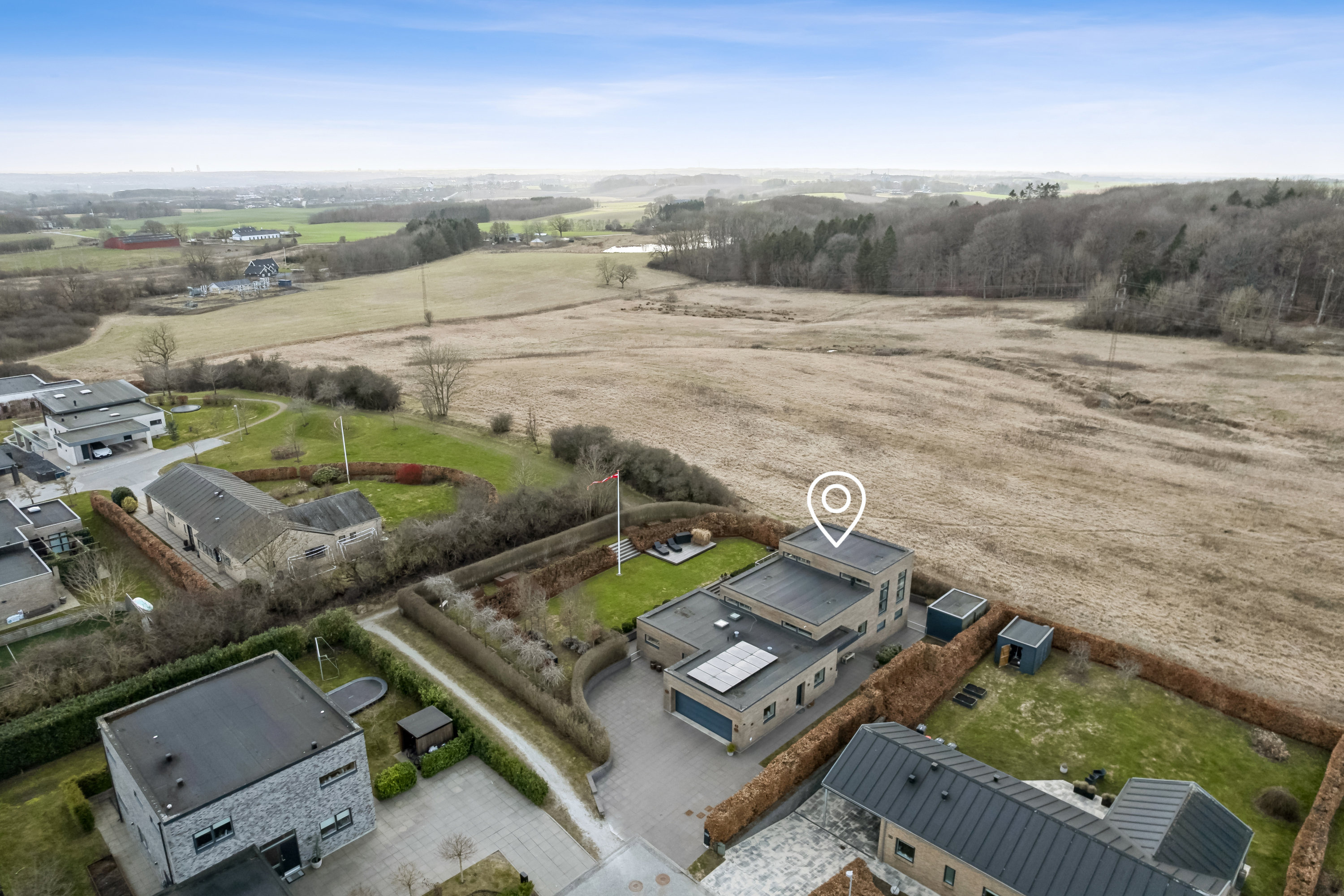 Fremhævet luftfoto billede i fuldskærmstilstand. Billede af Tronkærlund 40, 8541 Skødstrup