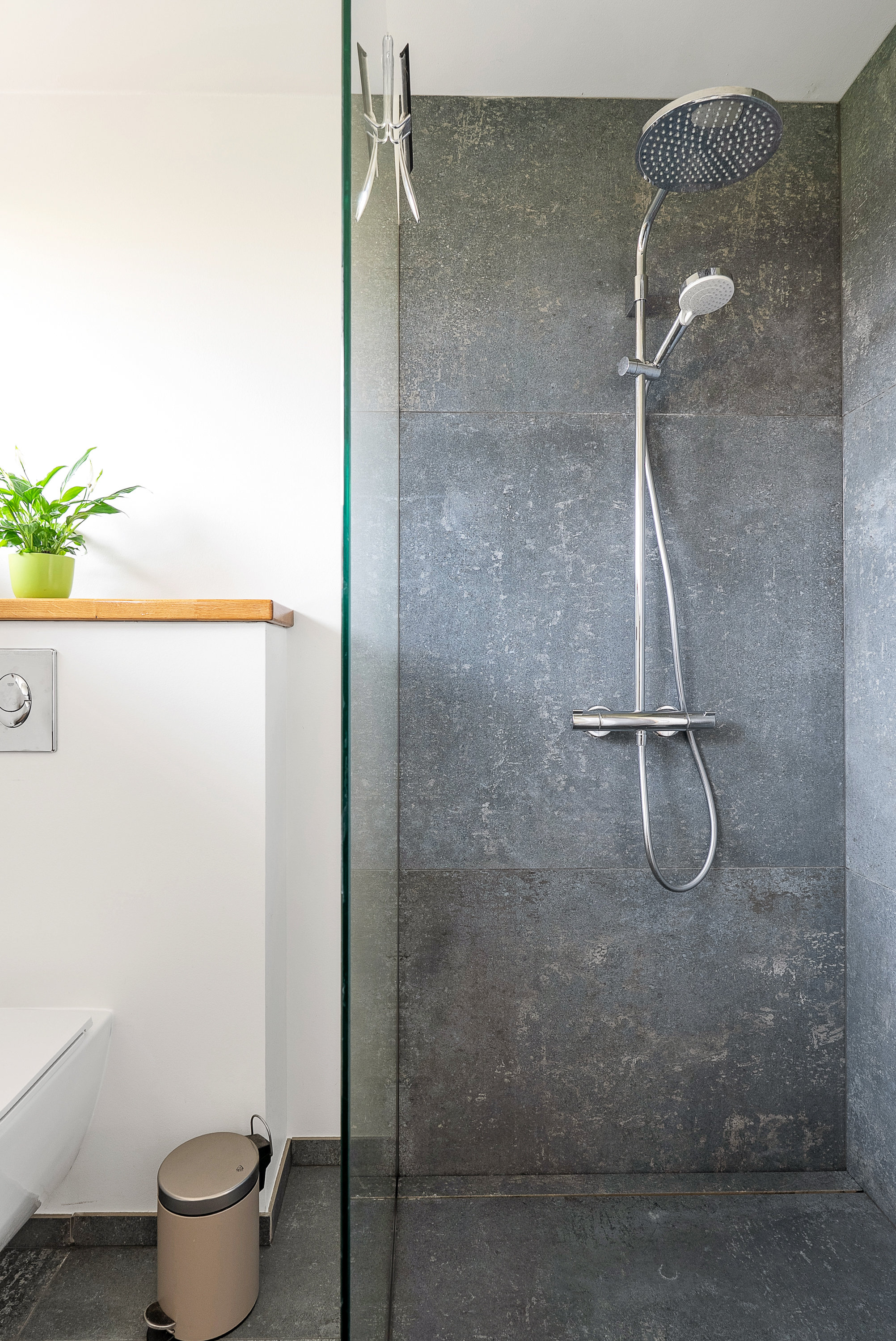 Fremhævet badeværelse billede i fuldskærmstilstand. Billede af Anneksvænget 3, Næsbyhoved-Broby, 5270 Odense N