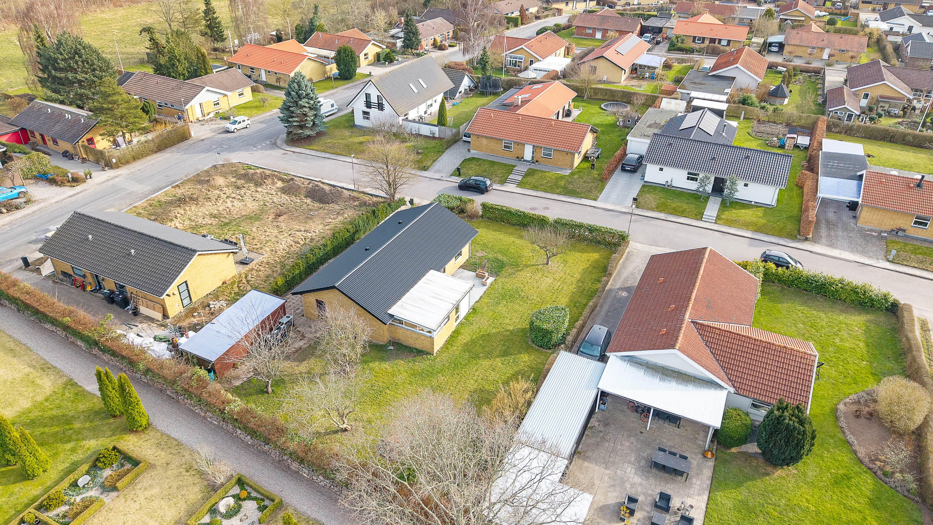 Fremhævet luftfoto billede i fuldskærmstilstand. Billede af Anneksvænget 3, Næsbyhoved-Broby, 5270 Odense N