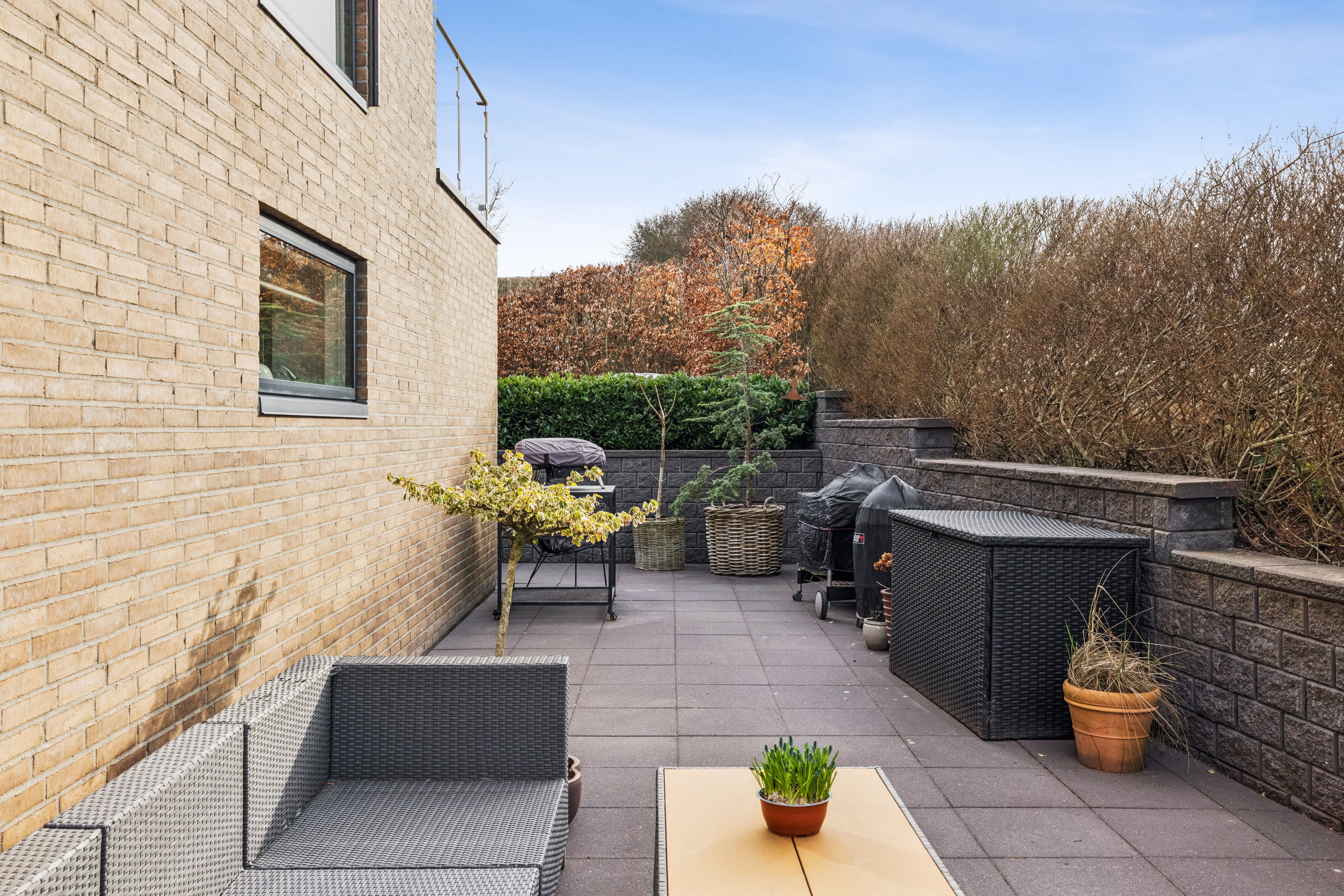 Fremhævet terrasse billede i fuldskærmstilstand. Billede af Tronkærlund 40, 8541 Skødstrup