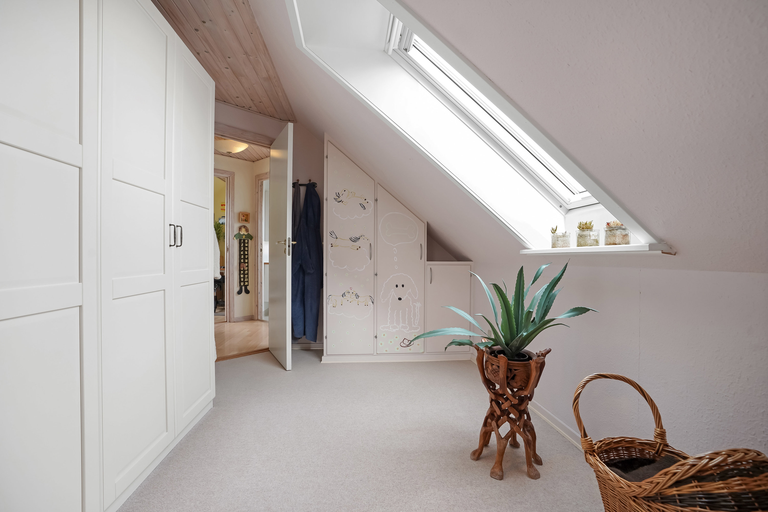 Fremhævet værelse billede i fuldskærmstilstand. Billede af Myntevænget 26, 5500 Middelfart