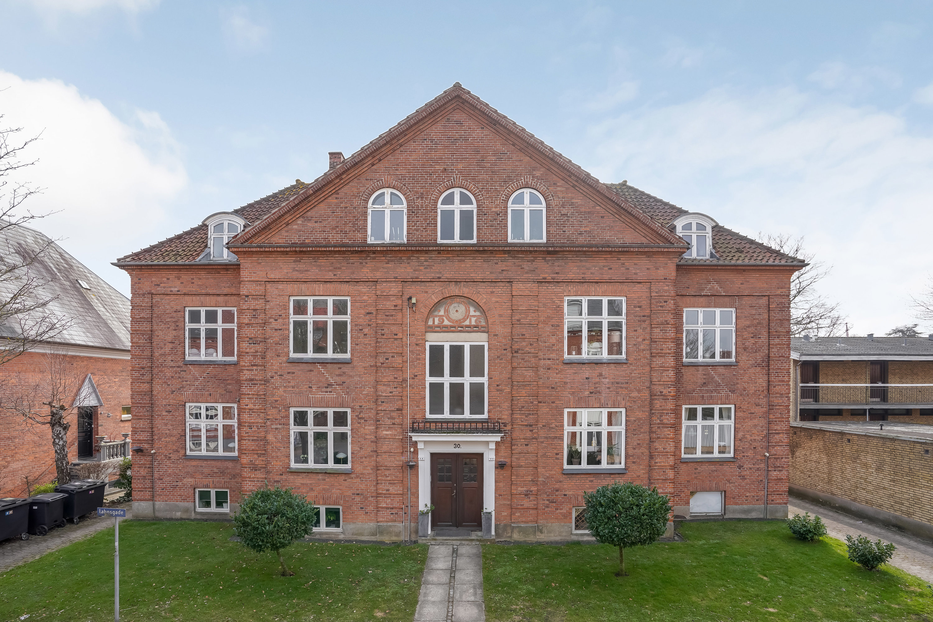 Fremhævet ejendommen billede i fuldskærmstilstand. Billede af Lahnsgade 30A, 2. tv., 5000 Odense C