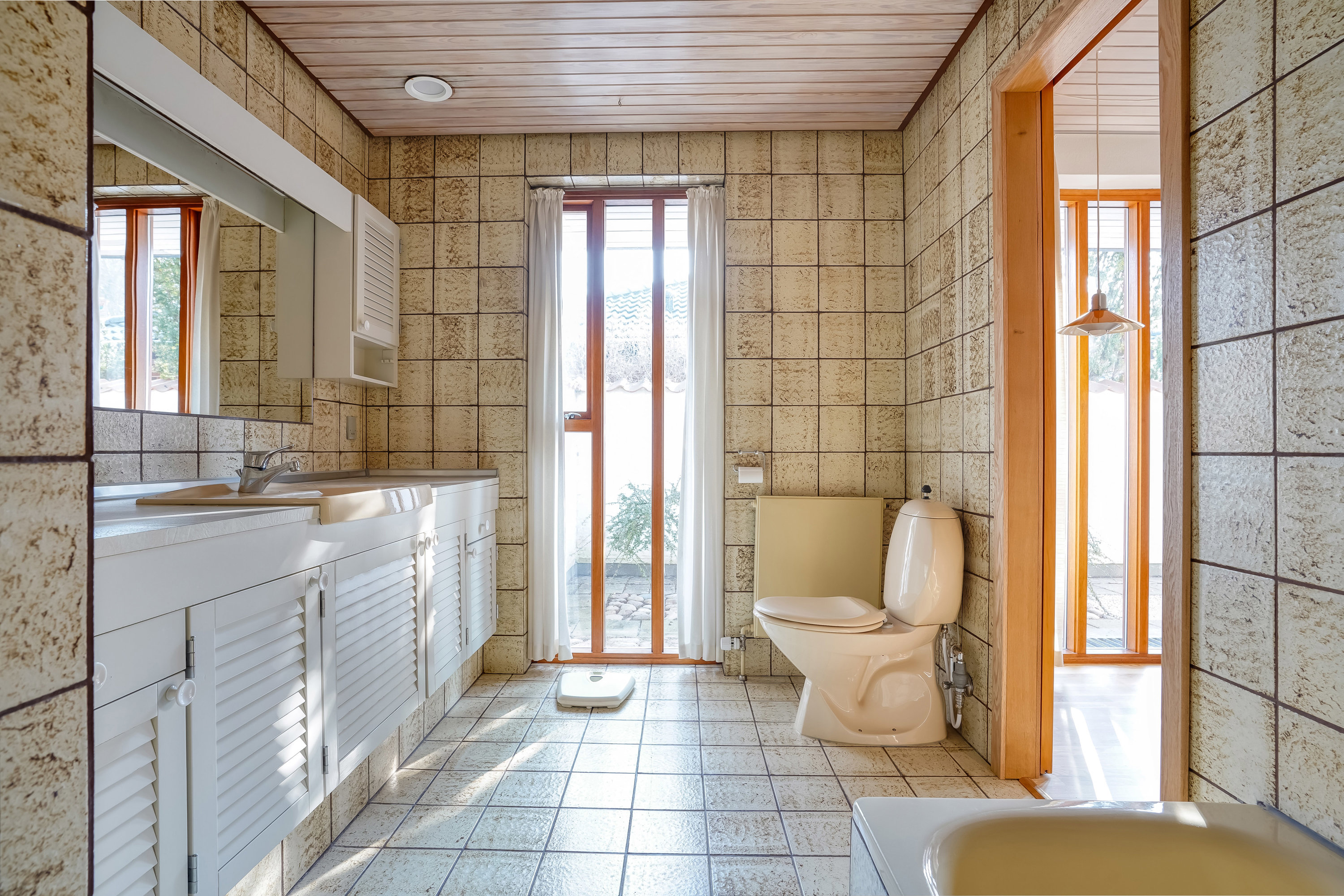 Fremhævet badeværelse billede i fuldskærmstilstand. Billede af Goldschmidtsvænget 9D, 5230 Odense M