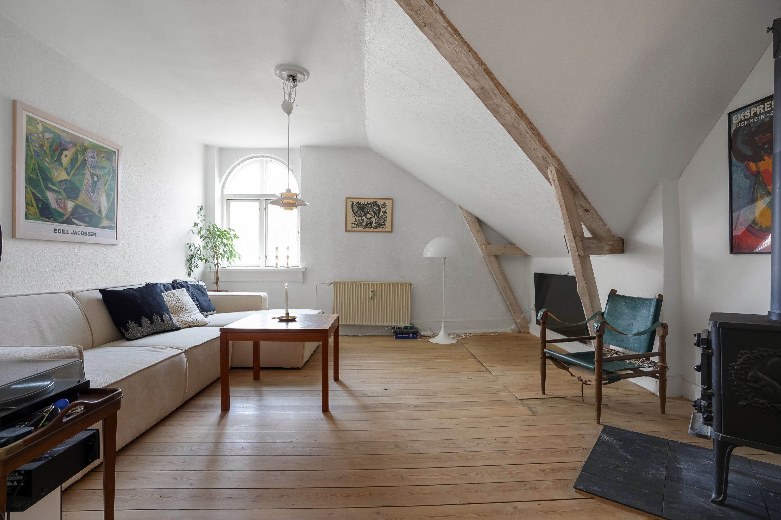 Fremhævet stue billede i fuldskærmstilstand. Billede af Lahnsgade 30A, 2. tv., 5000 Odense C