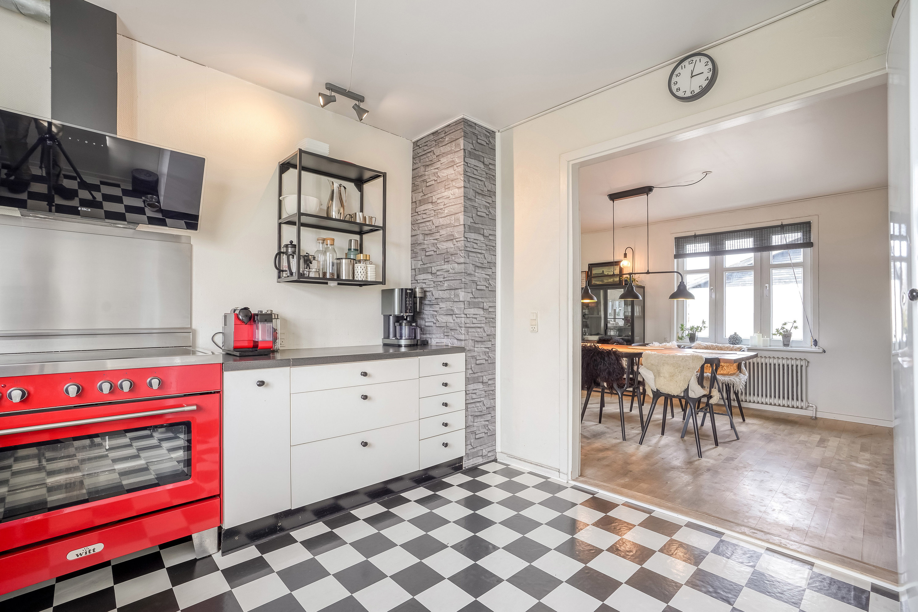 Fremhævet køkken billede i fuldskærmstilstand. Billede af Slagballevej 11, Slagballe, 8740 Brædstrup