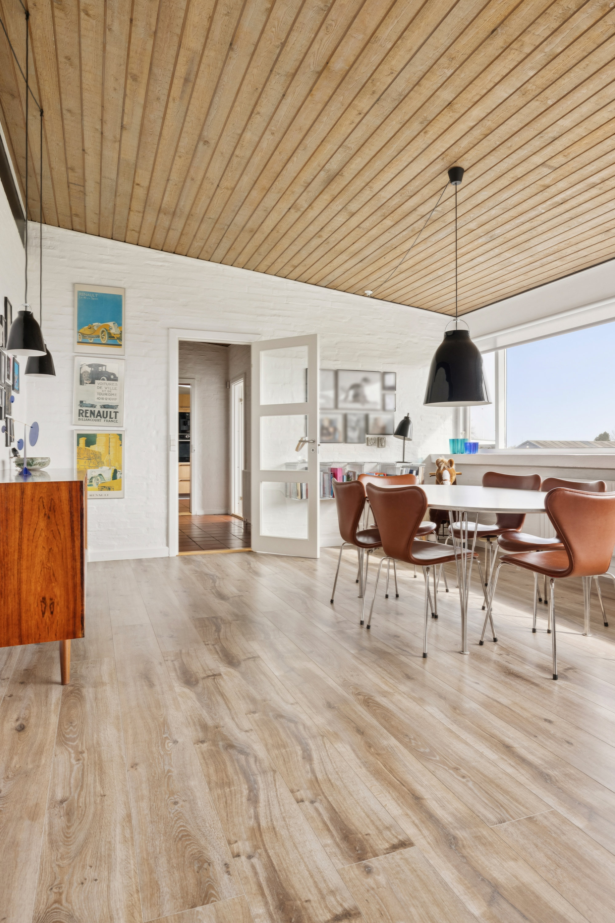 Fremhævet stue billede i fuldskærmstilstand. Billede af Terosevej 6, 8541 Skødstrup