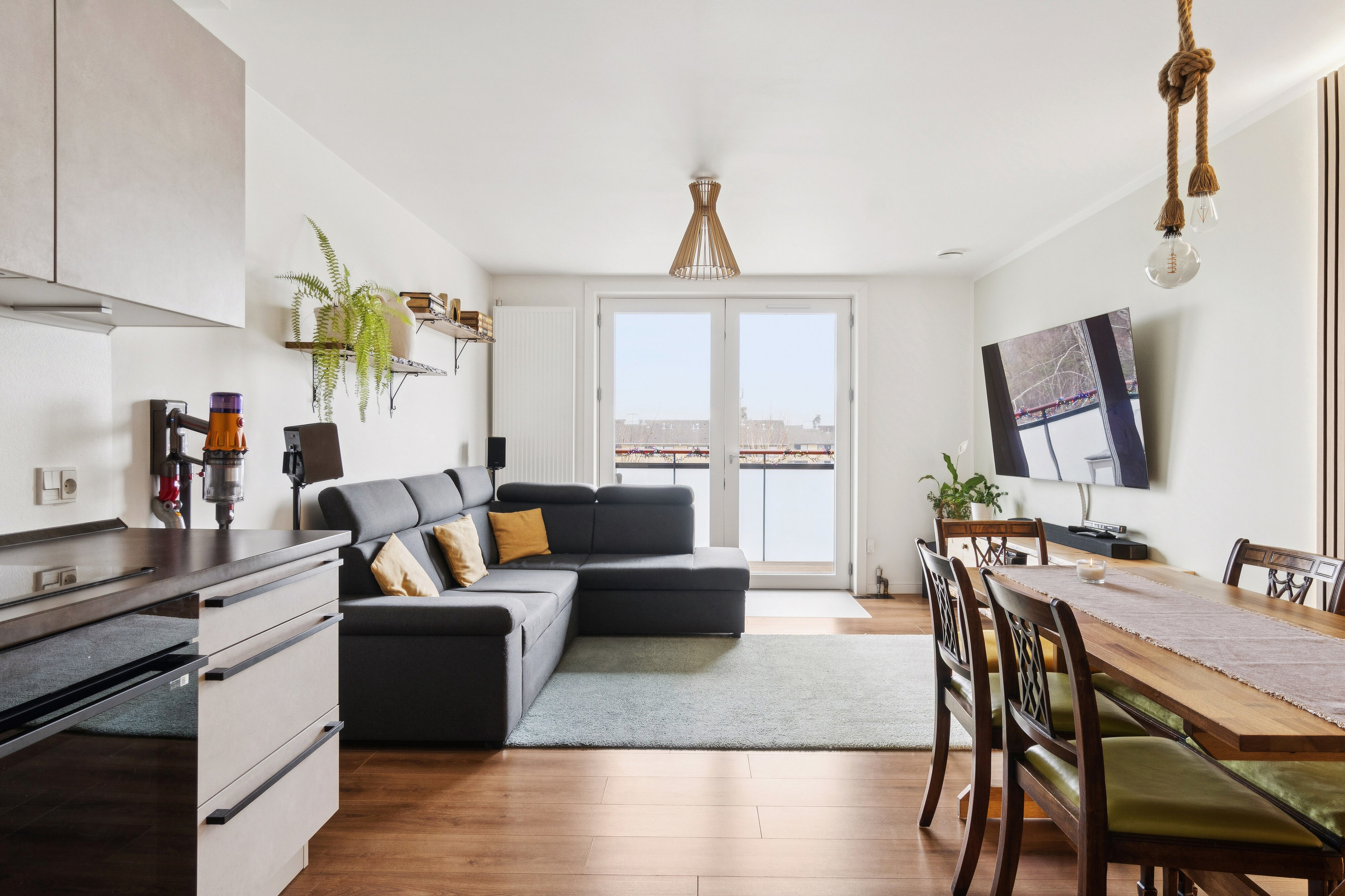 Fremhævet spisestue billede i fuldskærmstilstand. Billede af Brøndbyvestervej 68A, 2. 1., 2605 Brøndby