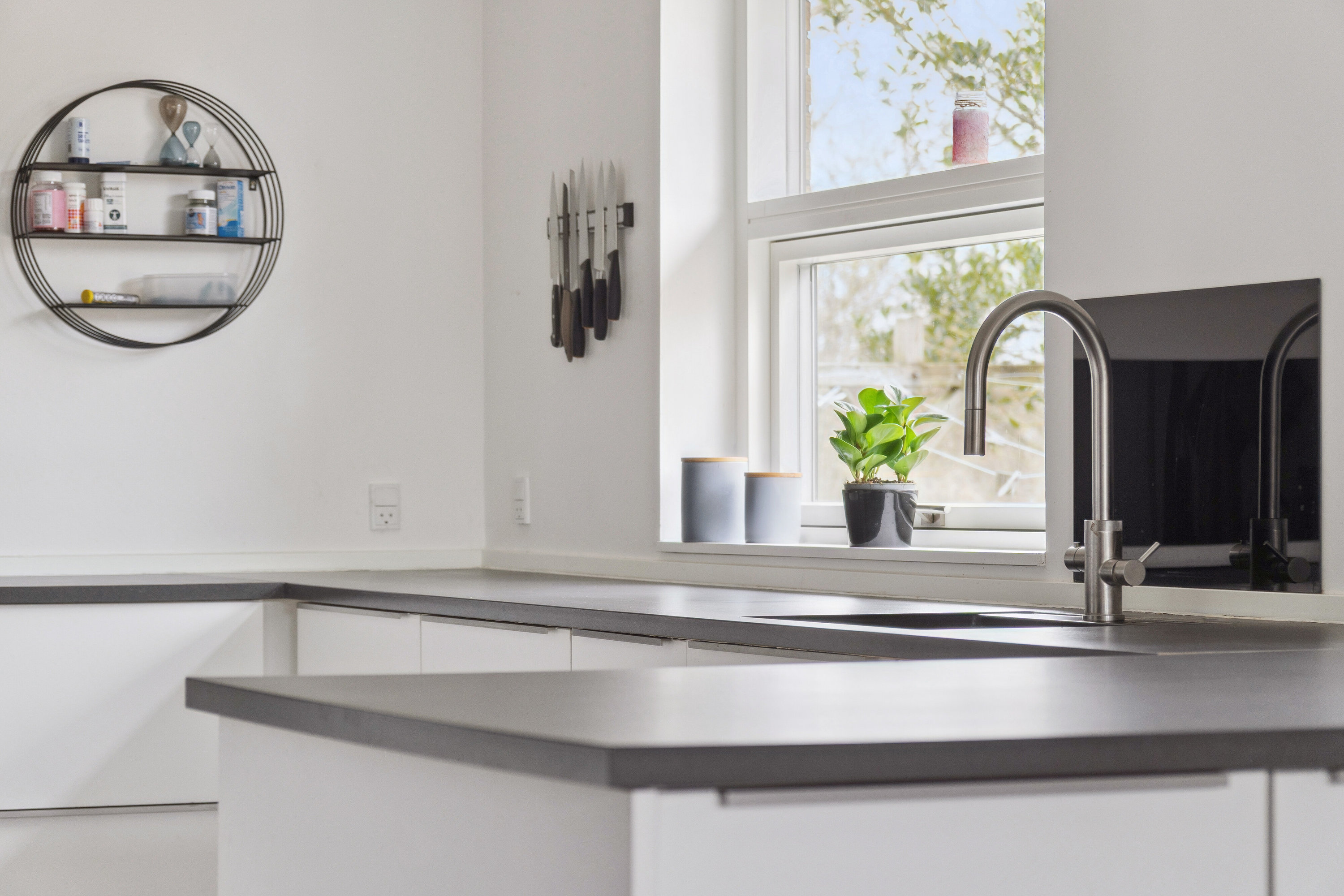 Fremhævet indendørs billede i fuldskærmstilstand. Billede af Dalsgaardsvej 17, 8620 Kjellerup