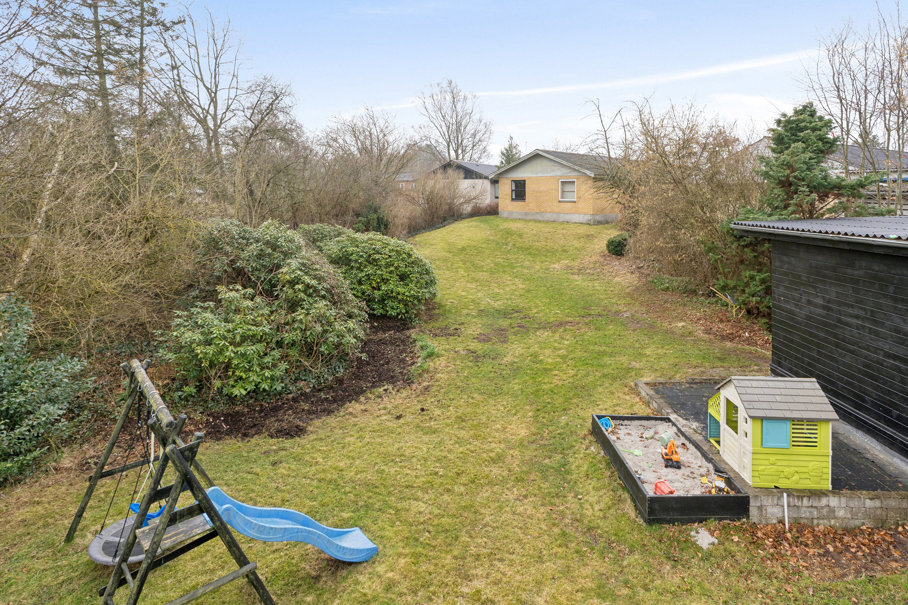 Fremhævet udendørs billede i fuldskærmstilstand. Billede af Dalsgaardsvej 17, 8620 Kjellerup