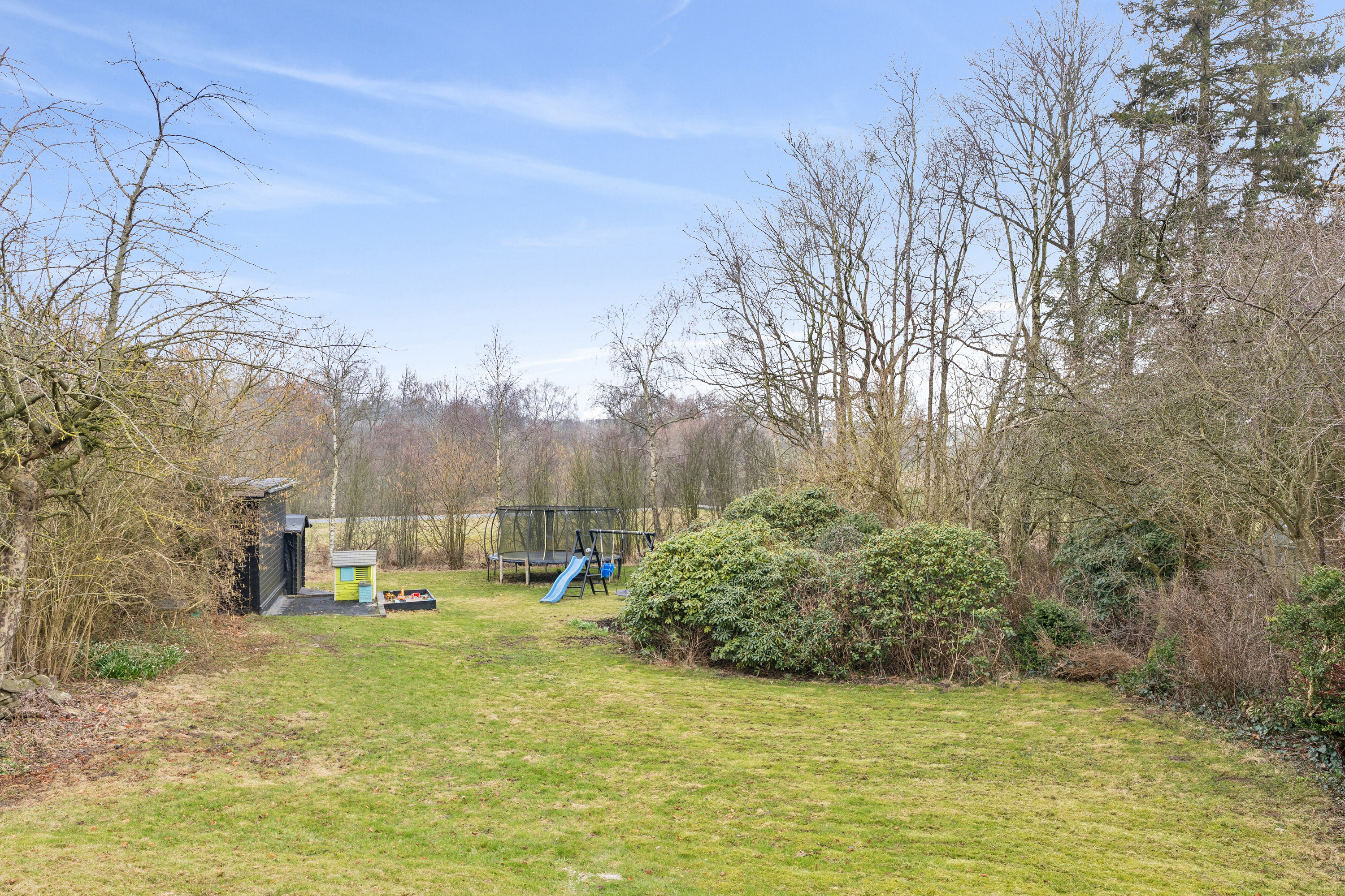 Fremhævet have billede i fuldskærmstilstand. Billede af Dalsgaardsvej 17, 8620 Kjellerup