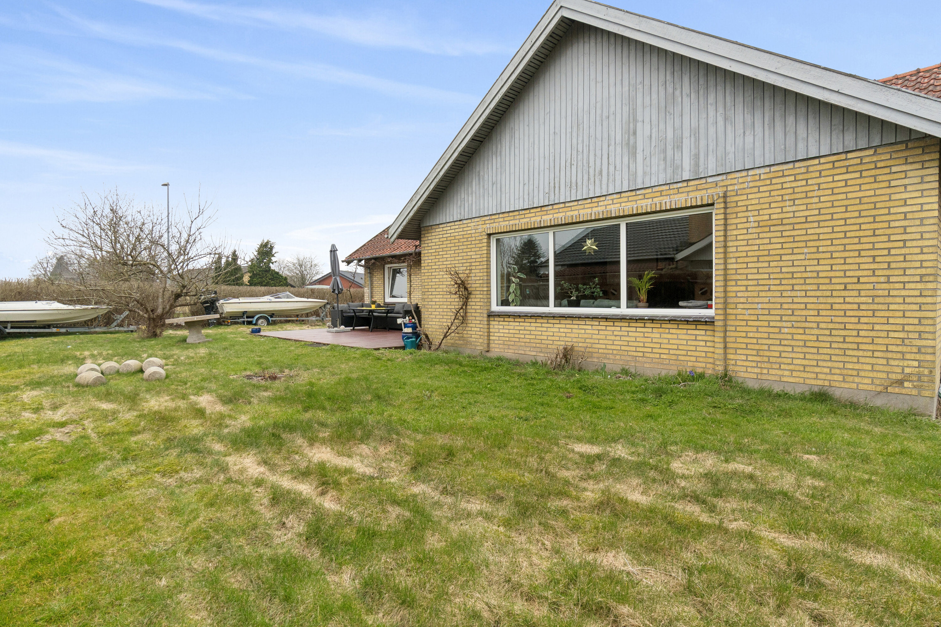 Fremhævet udendørs billede i fuldskærmstilstand. Billede af Banevænget 29, 5750 Ringe