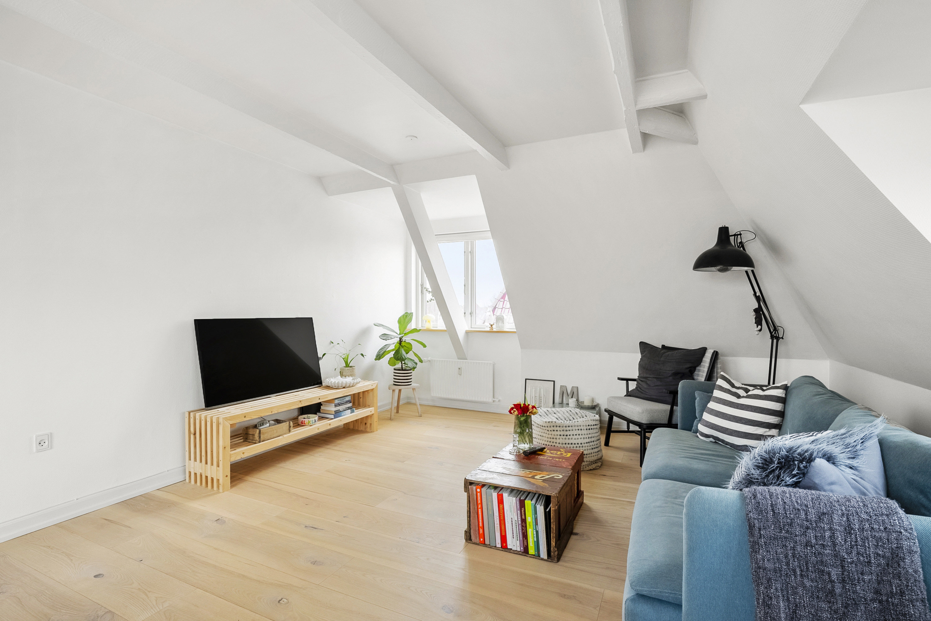 Fremhævet stue billede i fuldskærmstilstand. Billede af Reventlowsvej 14, 2., 5000 Odense C