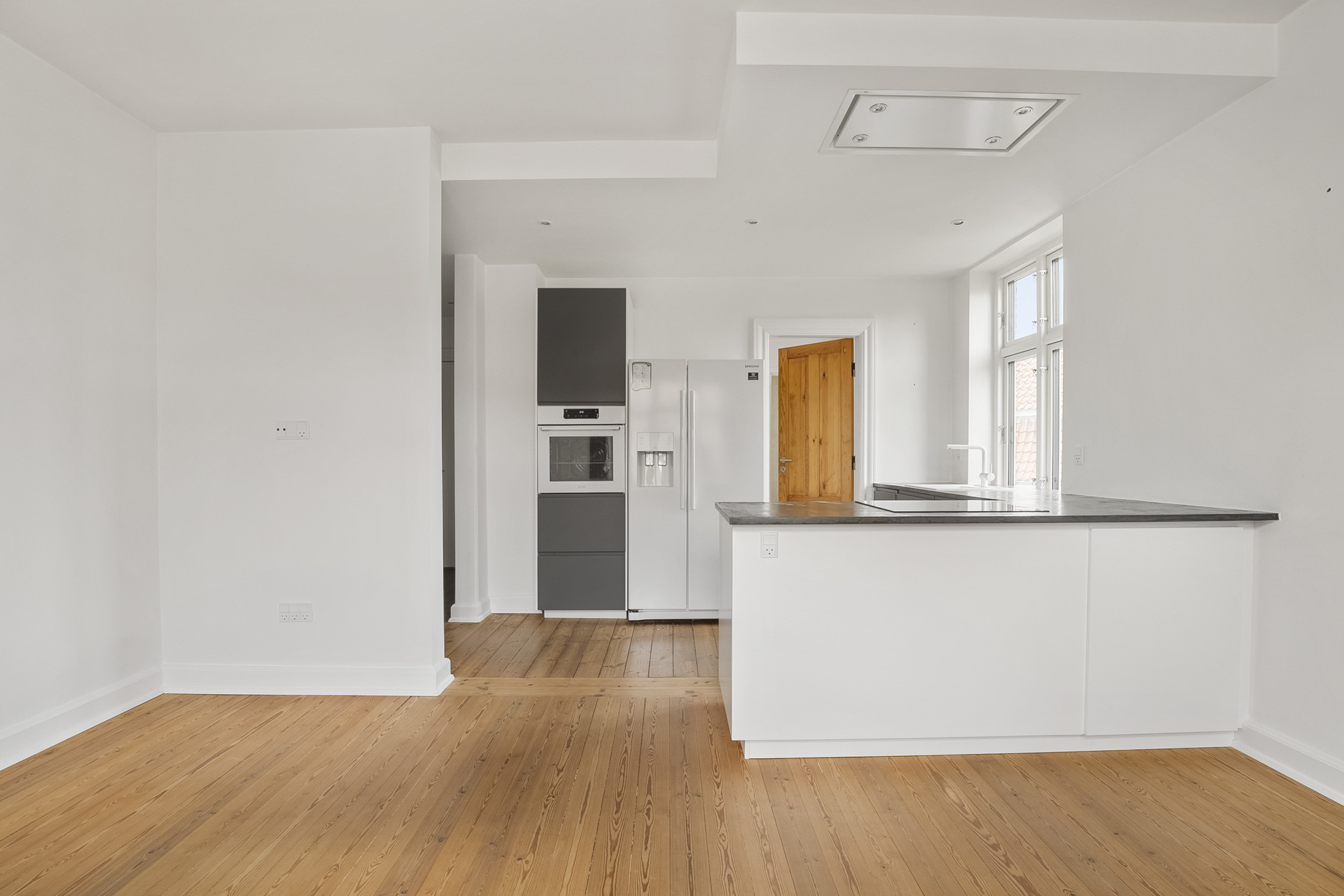 Fremhævet køkken billede i fuldskærmstilstand. Billede af Plumsgade 1, 1. tv., 5000 Odense C