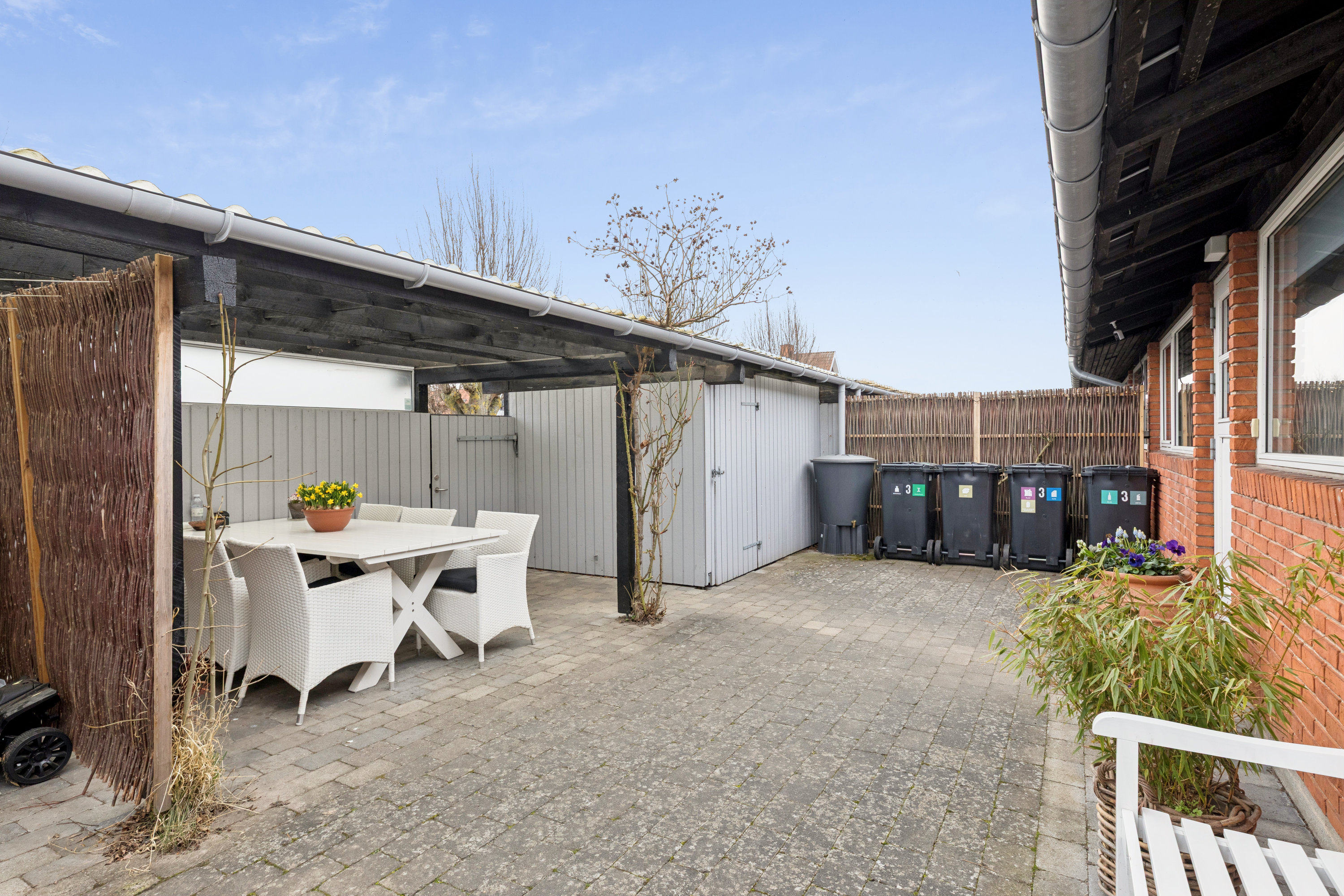 Fremhævet andet billede i fuldskærmstilstand. Billede af Sankt Mikkels Alle 3, 2630 Taastrup