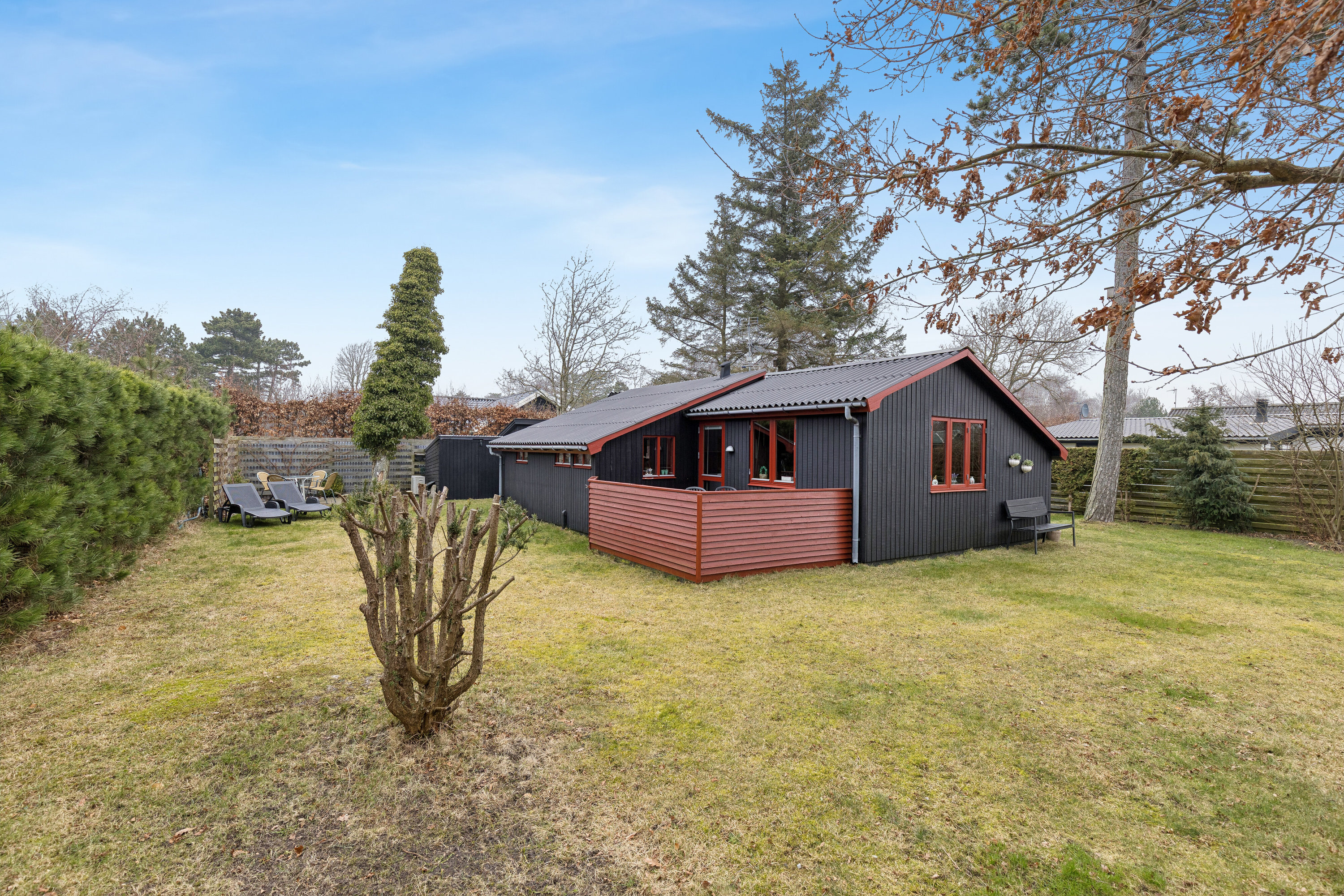 Fremhævet set fra haven billede i fuldskærmstilstand. Billede af Ingerslevvej 14, Bjerge Sydstrand, 4281 Gørlev