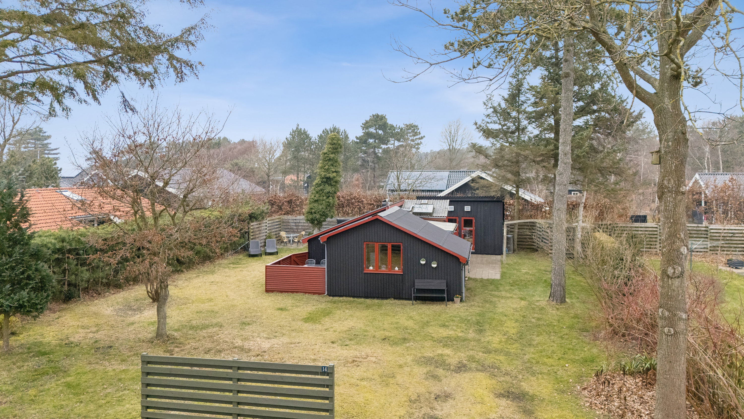 Fremhævet set fra haven billede i fuldskærmstilstand. Billede af Ingerslevvej 14, Bjerge Sydstrand, 4281 Gørlev