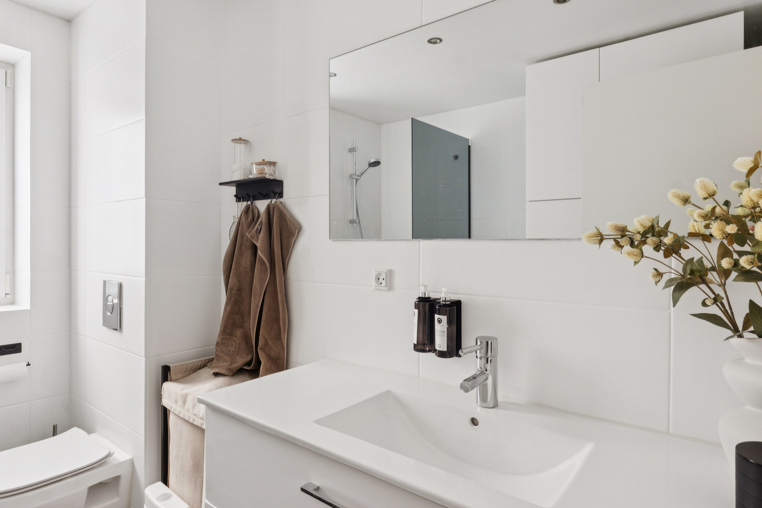 Fremhævet badeværelse billede i fuldskærmstilstand. Billede af Rødovrevej 380, st.. th., 2610 Rødovre