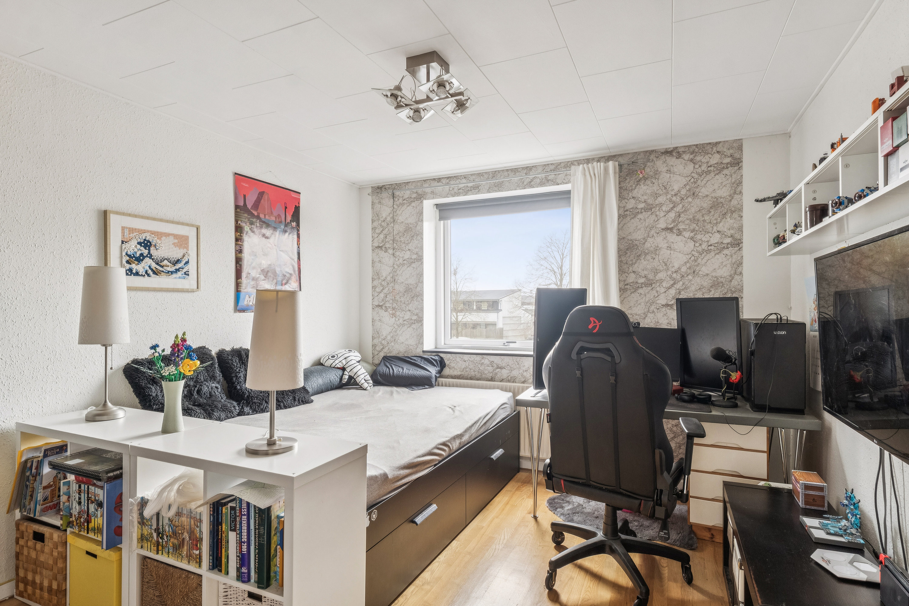 Fremhævet arbejdsværelse billede i fuldskærmstilstand. Billede af Blomsterkrogen 21, 2620 Albertslund