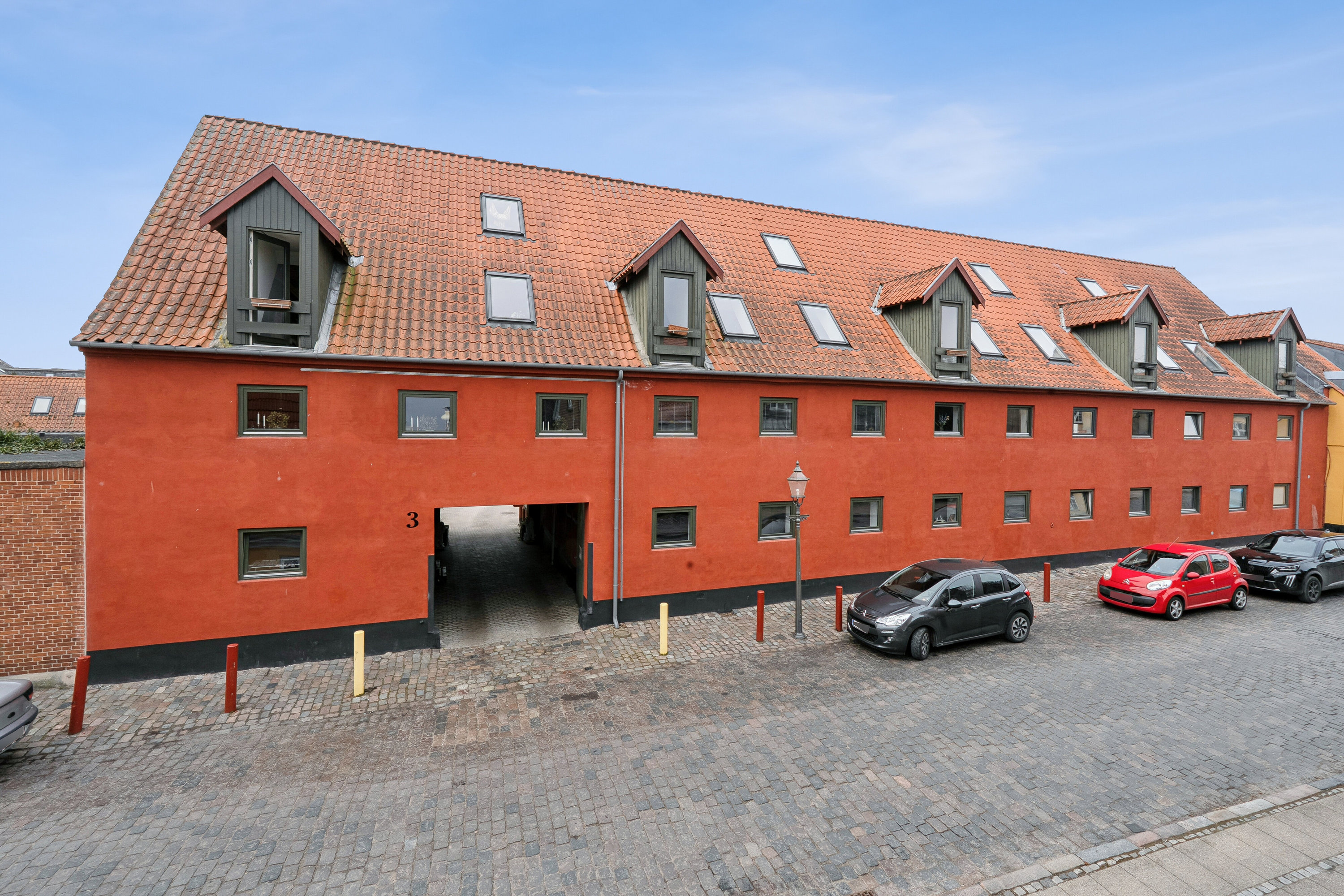 Fremhævet set fra haven billede i fuldskærmstilstand. Billede af Torvestræde 3, st.. 1., 4720 Præstø