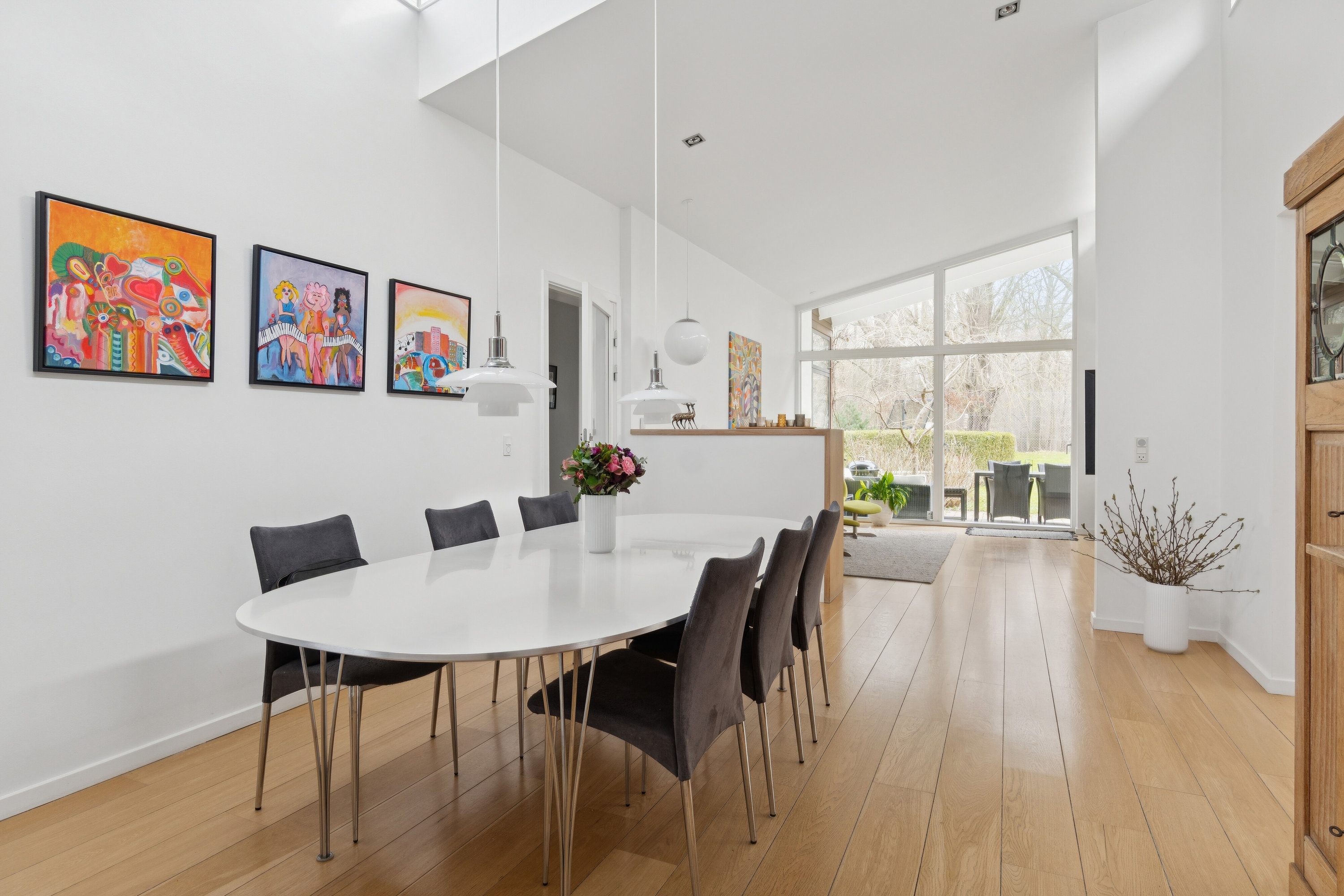 Fremhævet spisestue billede i fuldskærmstilstand. Billede af Dyrehavegårdsvej 46B, 2800 Kongens Lyngby