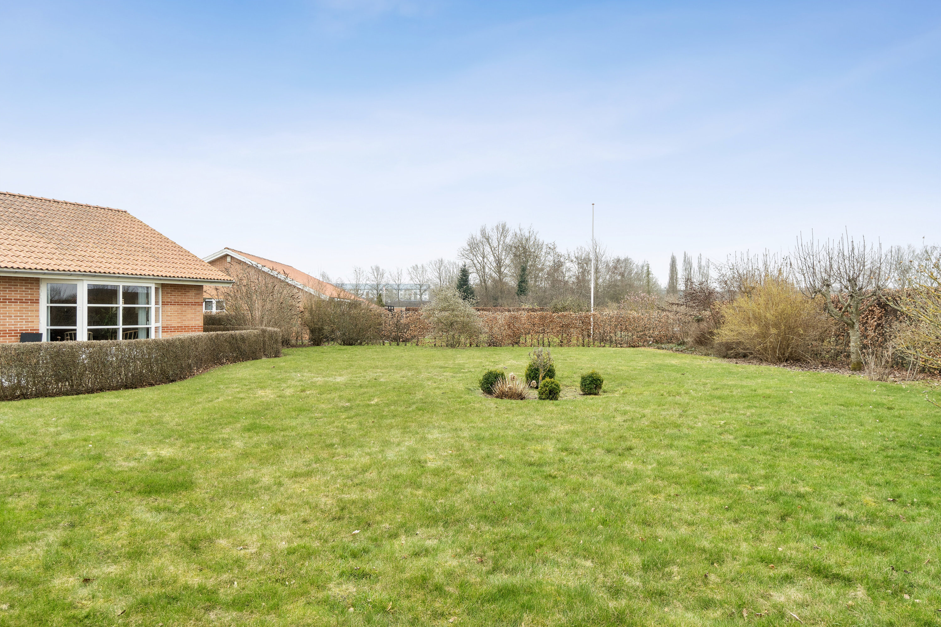 Fremhævet udendørs billede i fuldskærmstilstand. Billede af Randersvej 33, 4200 Slagelse