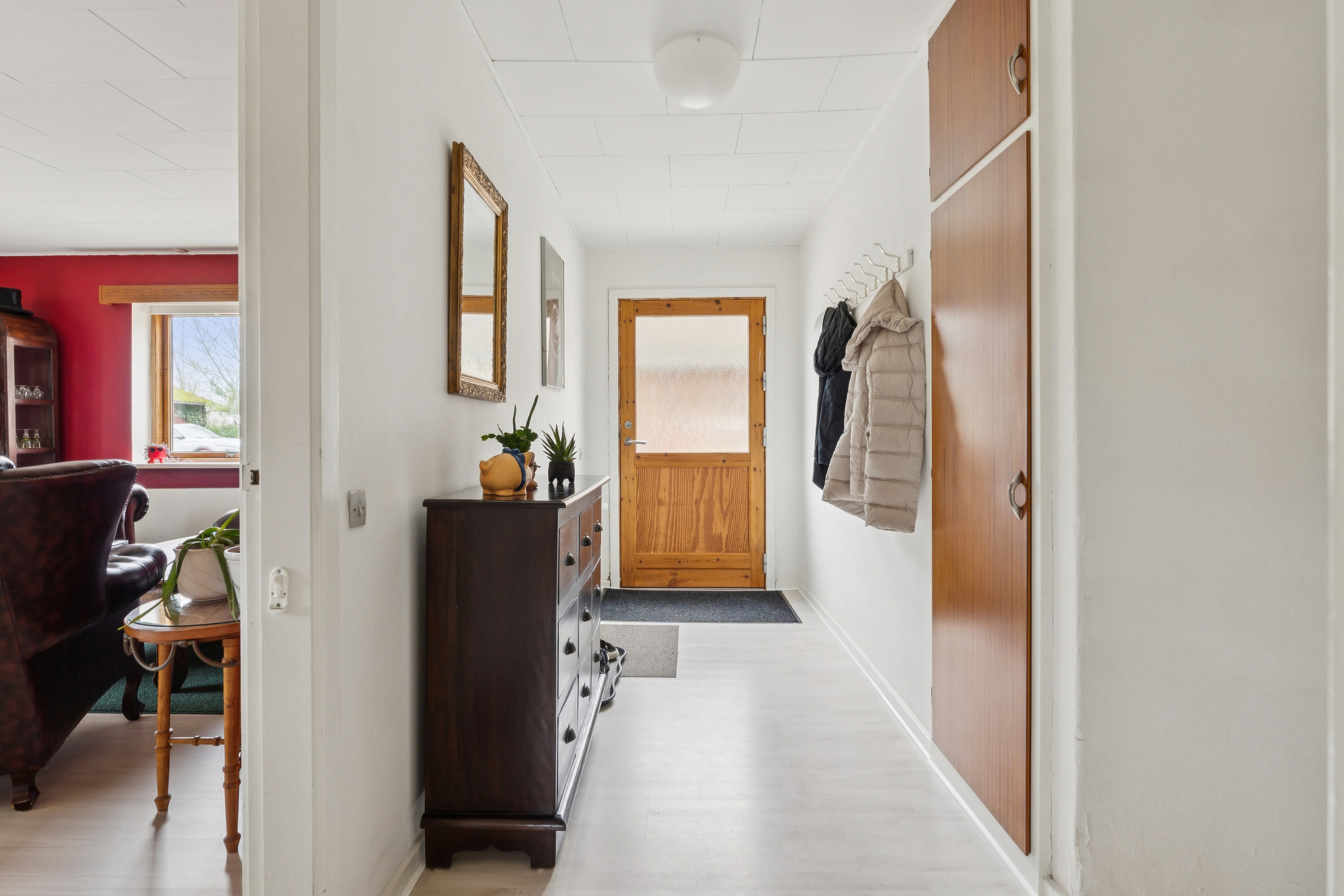 Fremhævet gang billede i fuldskærmstilstand. Billede af Teglværksvej 25 A og B, Revninge, 5300 Kerteminde