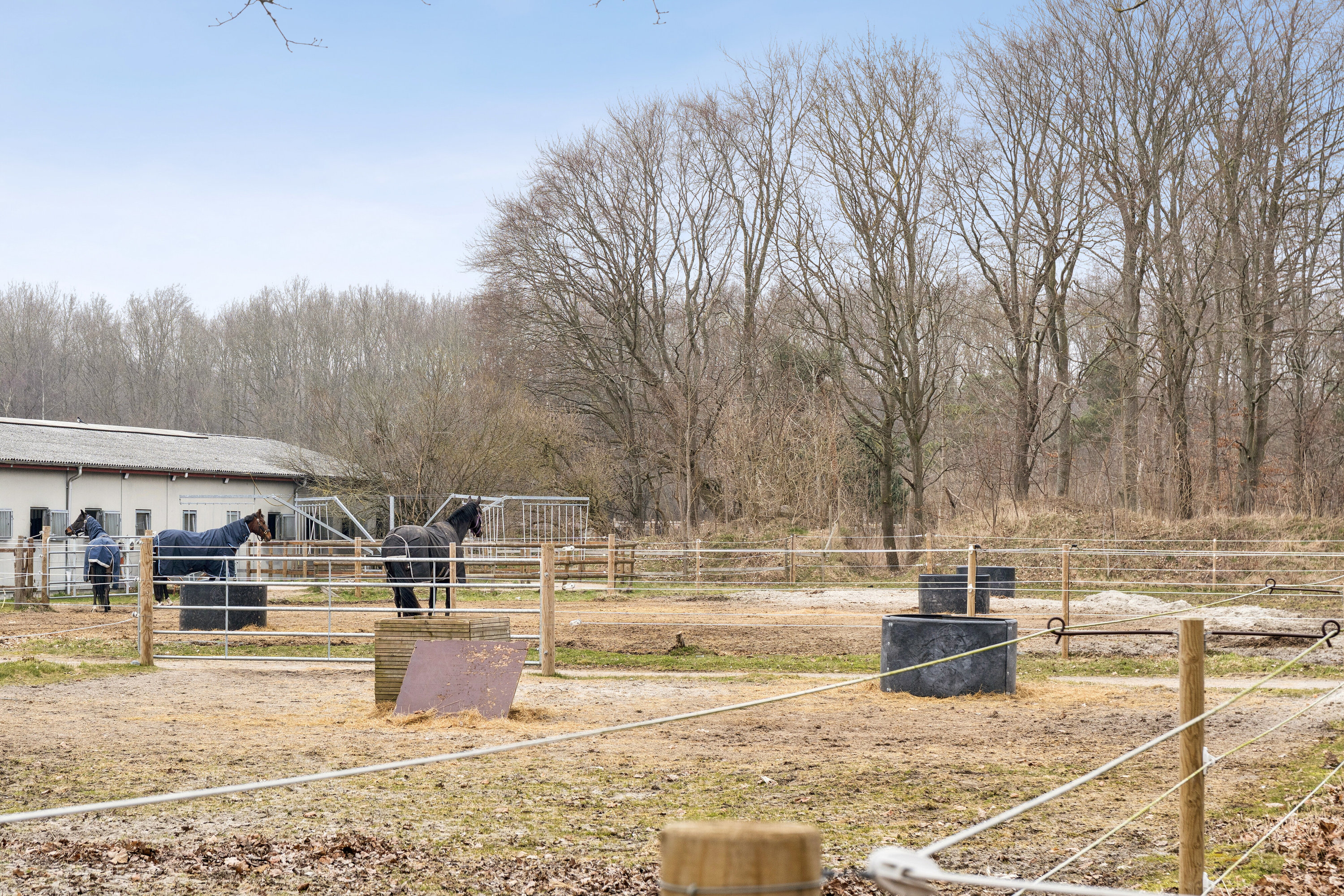 Fremhævet udendørs billede i fuldskærmstilstand. Billede af Blomsterkrogen 21, 2620 Albertslund