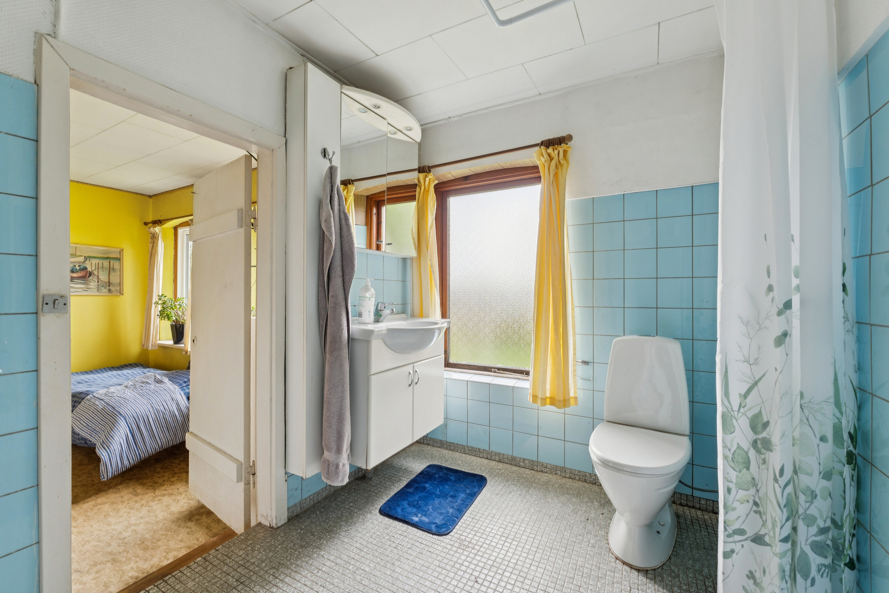 Fremhævet badeværelse billede i fuldskærmstilstand. Billede af Teglværksvej 25 A og B, Revninge, 5300 Kerteminde